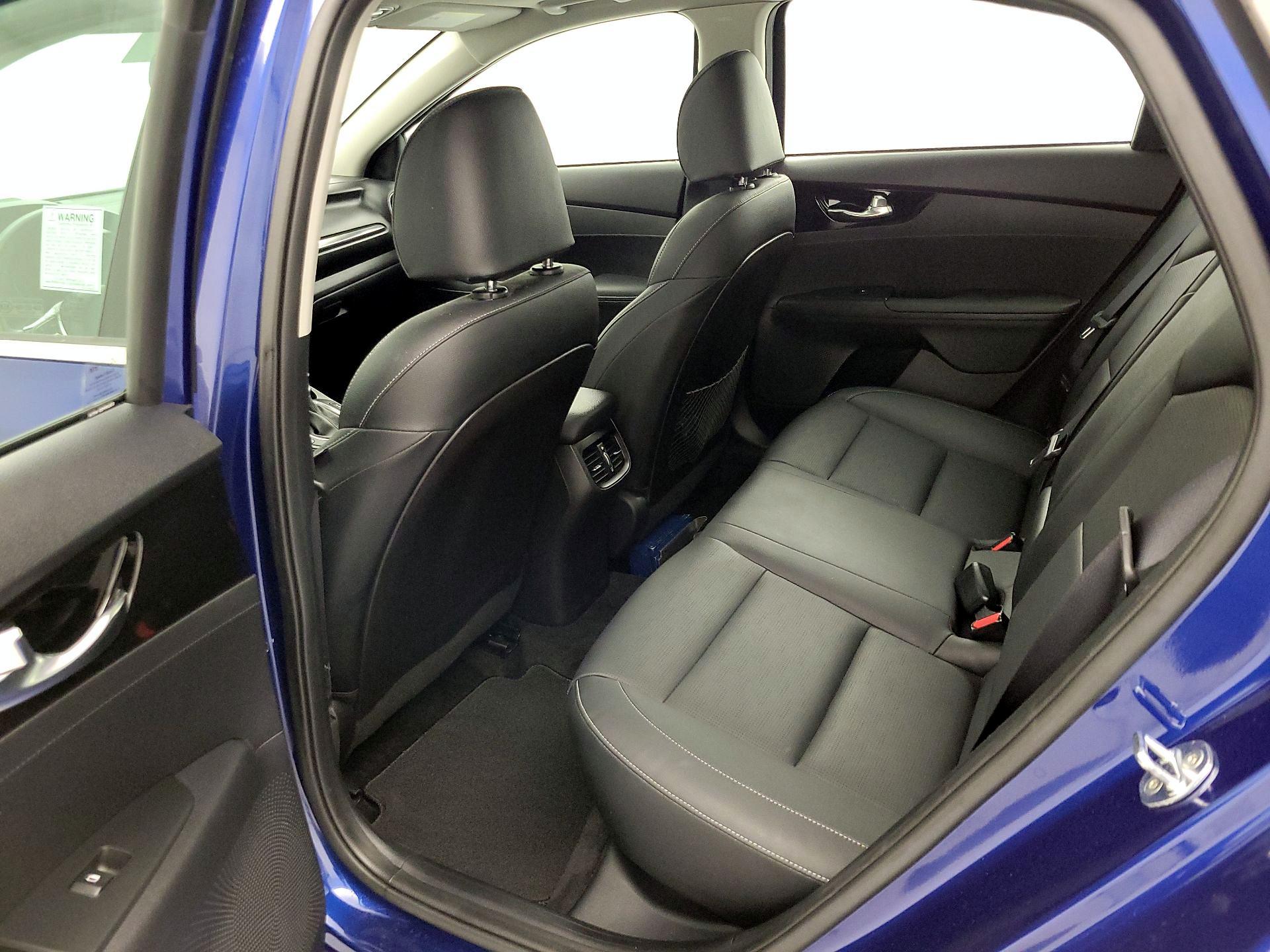 Thumbnail: 2021 Kia Forte - 20