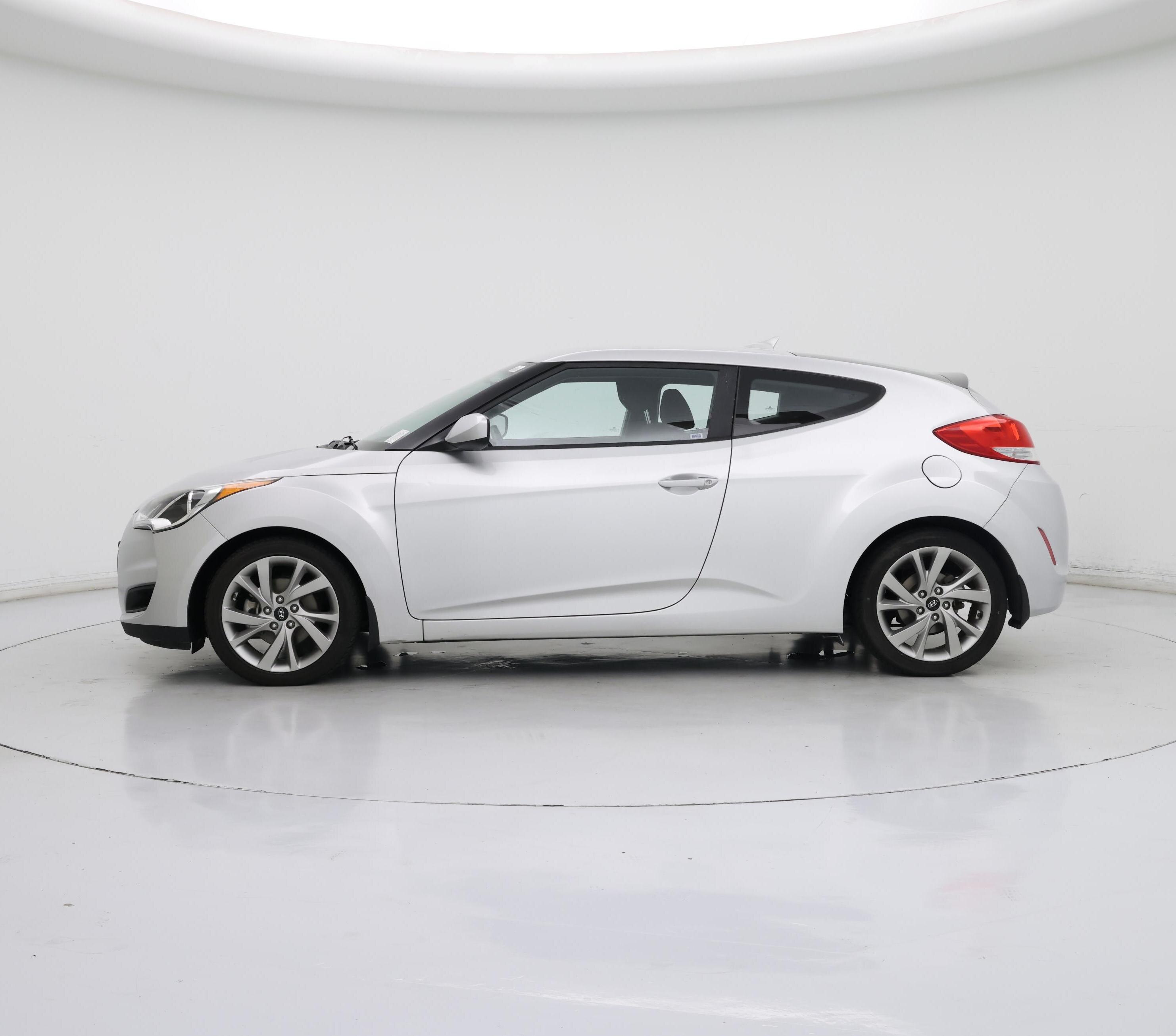 Thumbnail: 2016 Hyundai Veloster - 3
