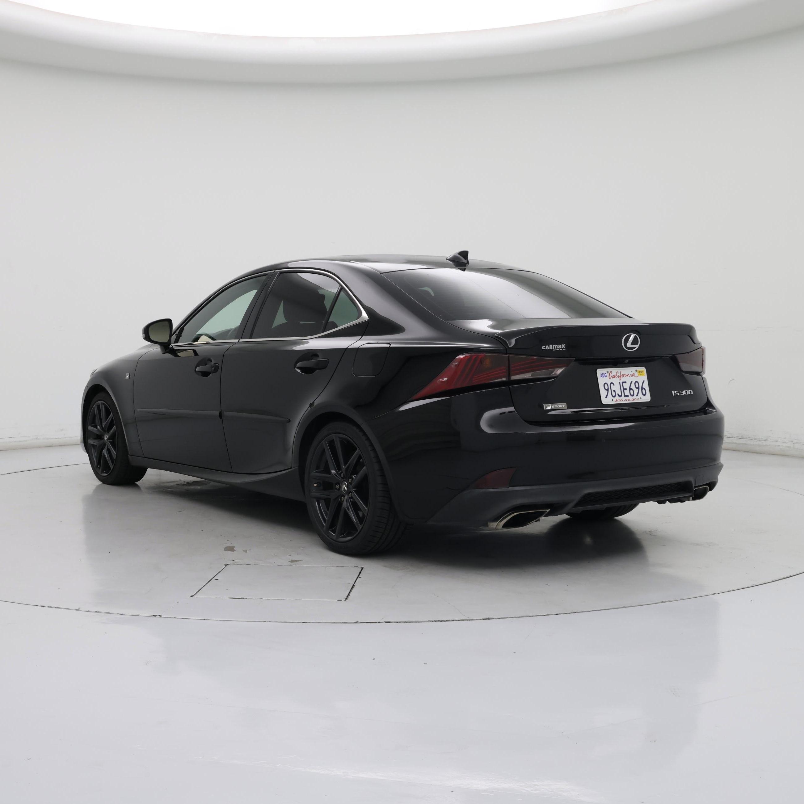 Thumbnail: 2019 Lexus IS - 2