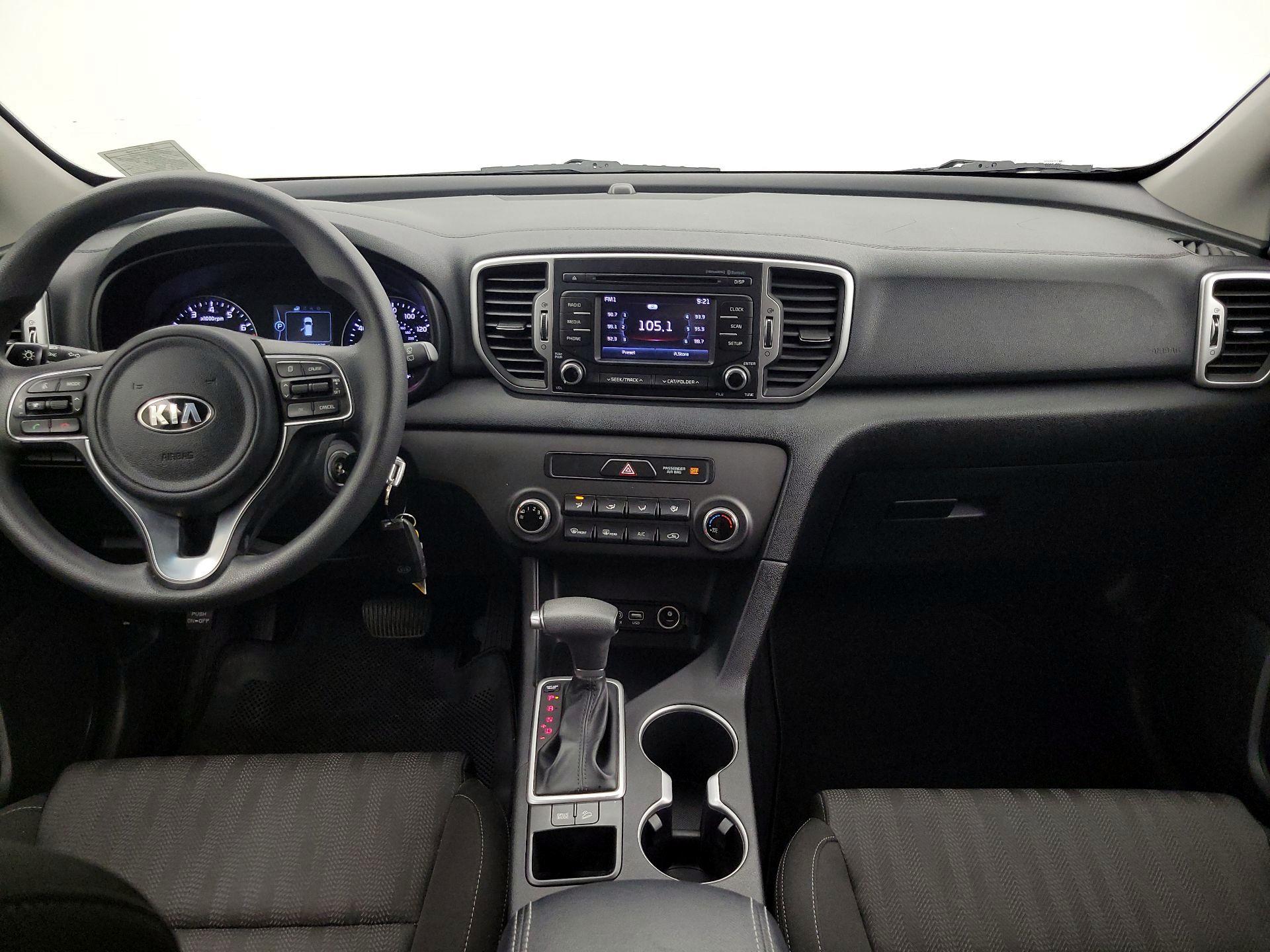 Thumbnail: 2017 Kia Sportage - 9