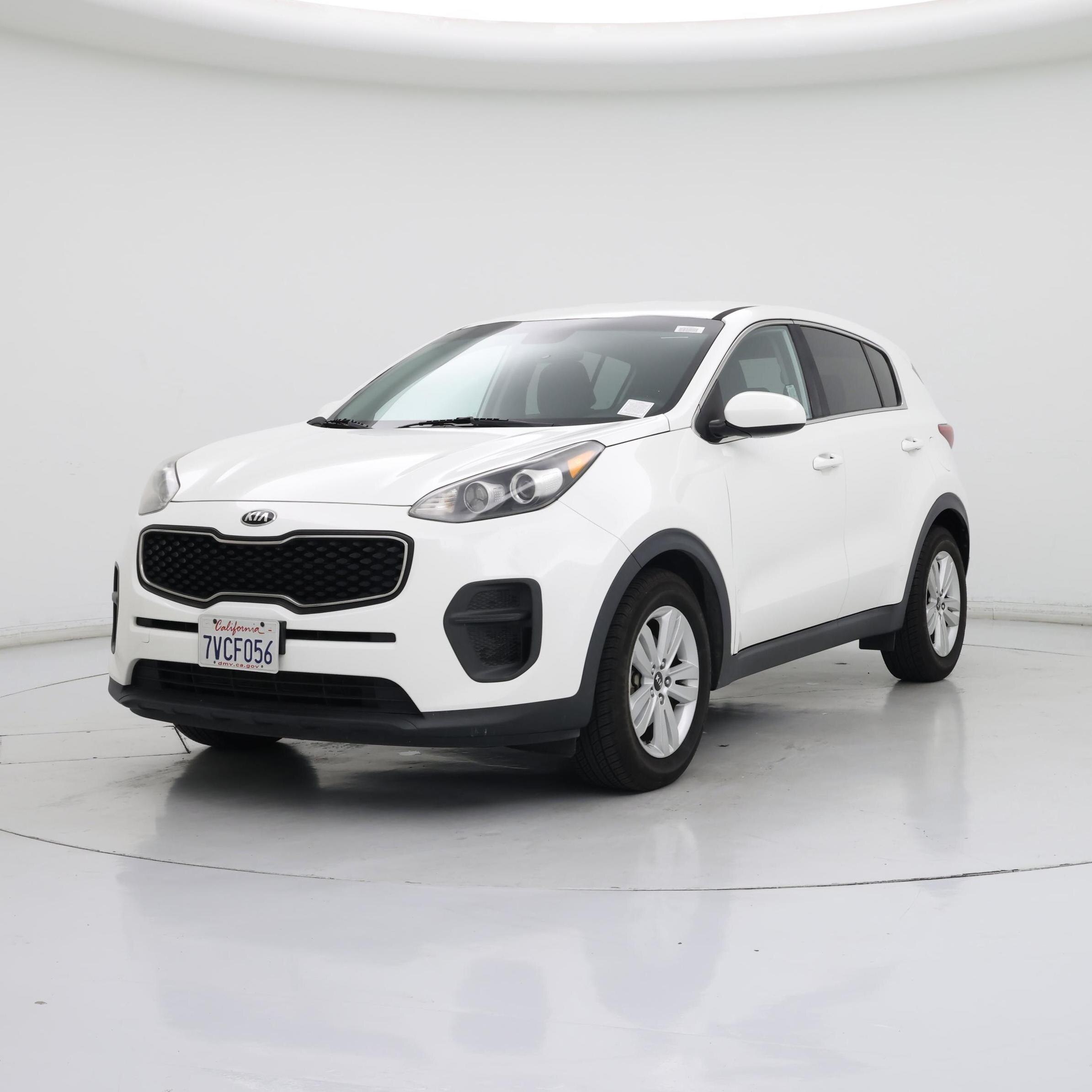 Thumbnail: 2017 Kia Sportage - 4