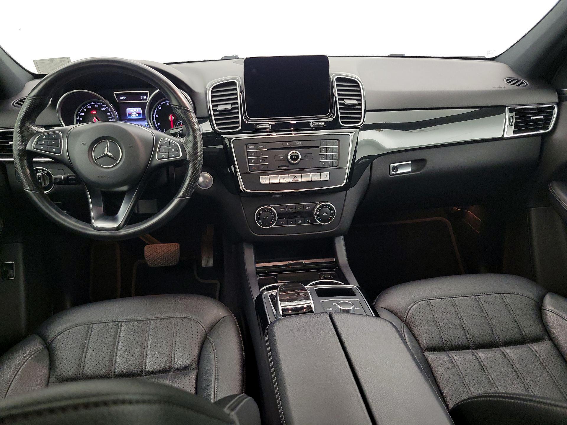 Thumbnail: 2018 Mercedes-Benz GLE - 9