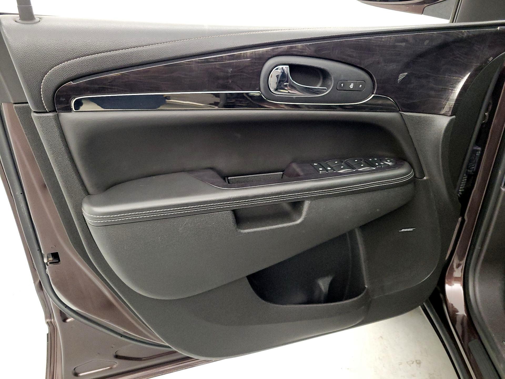 Thumbnail: 2015 Buick Enclave - 12
