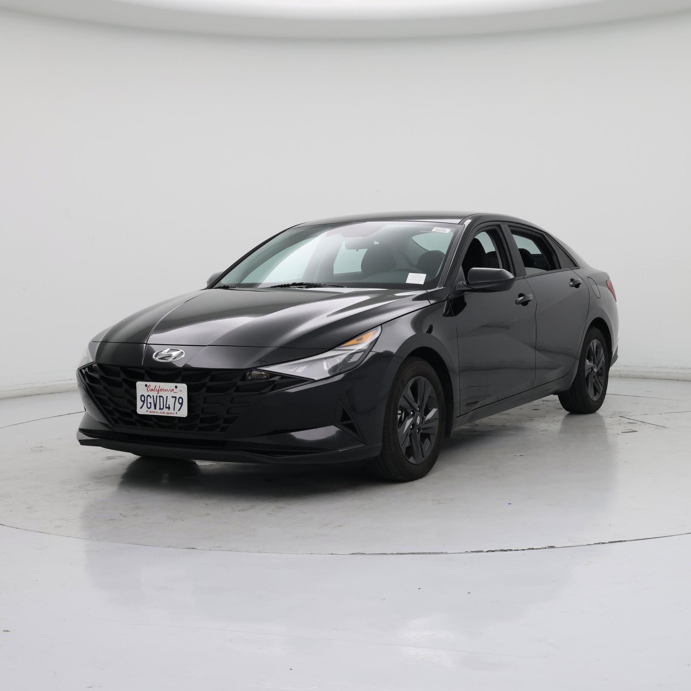 Thumbnail: 2023 Hyundai Elantra - 4