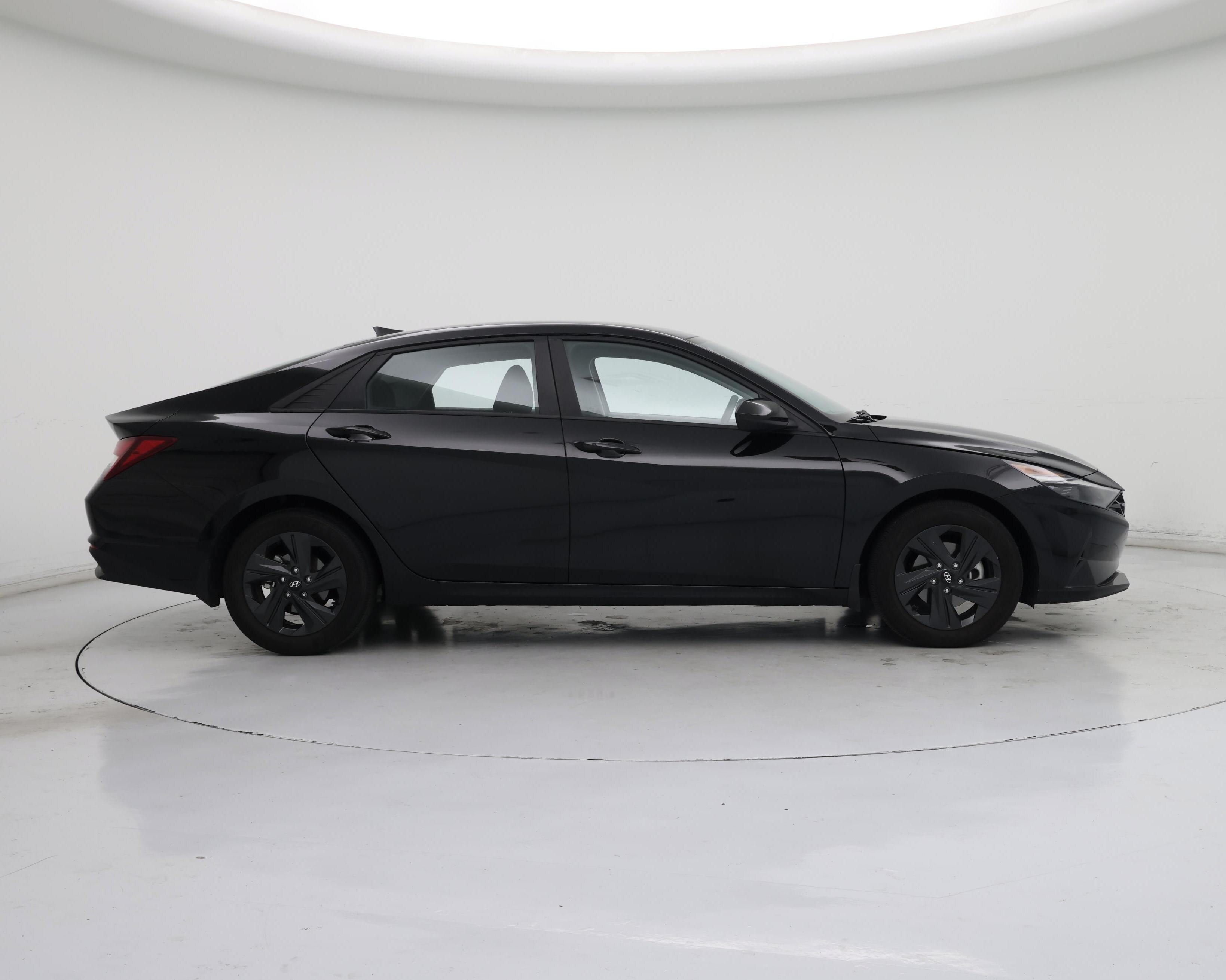 Thumbnail: 2023 Hyundai Elantra - 7