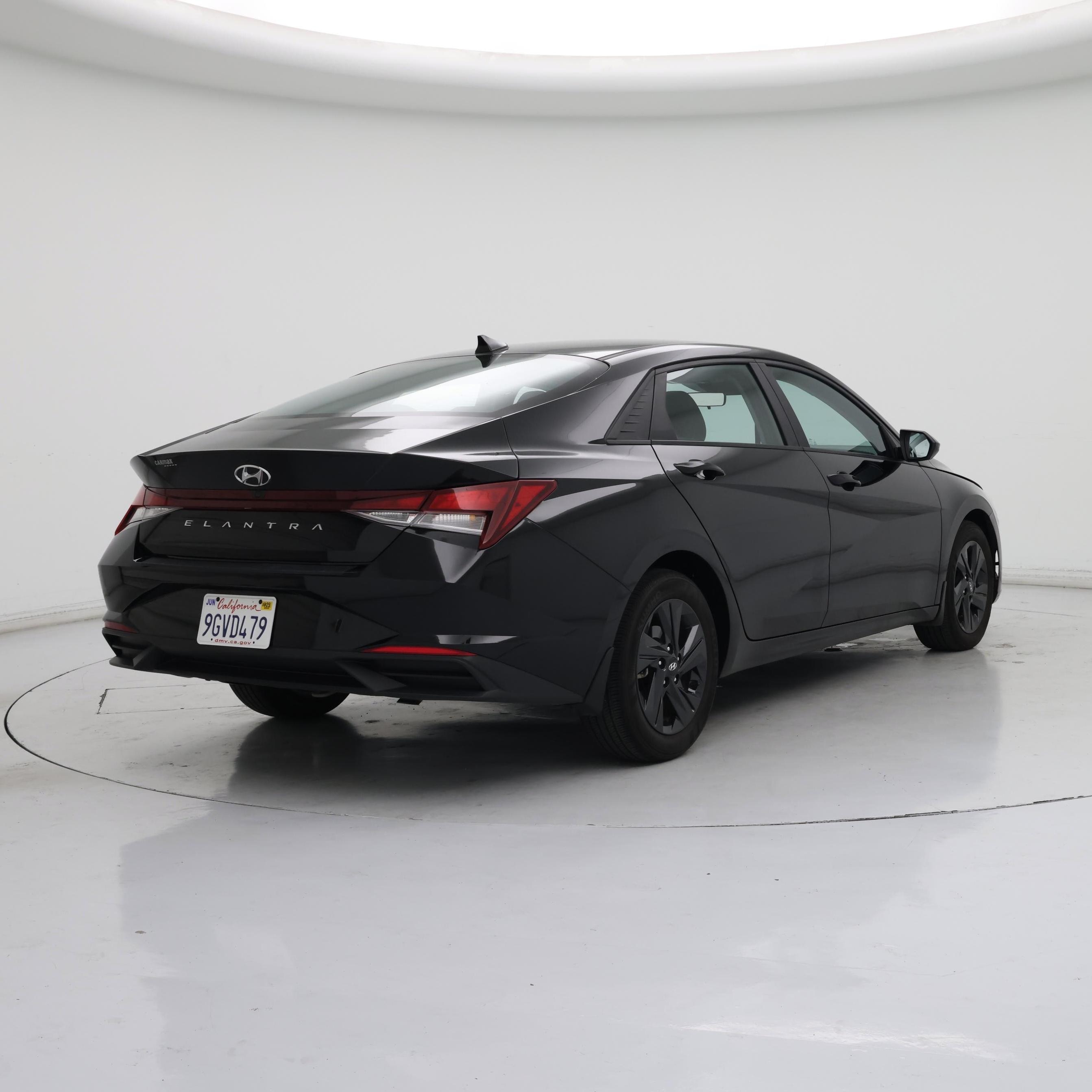 Thumbnail: 2023 Hyundai Elantra - 8