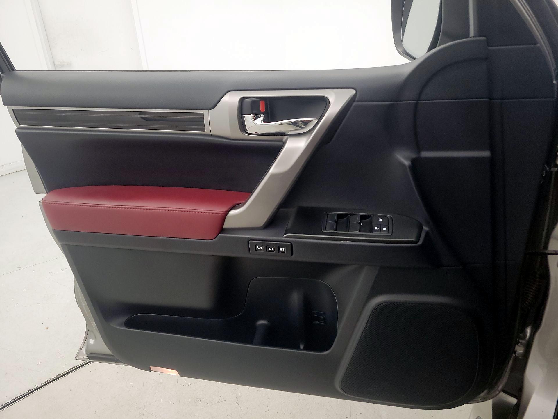 Thumbnail: 2022 Lexus GX - 12