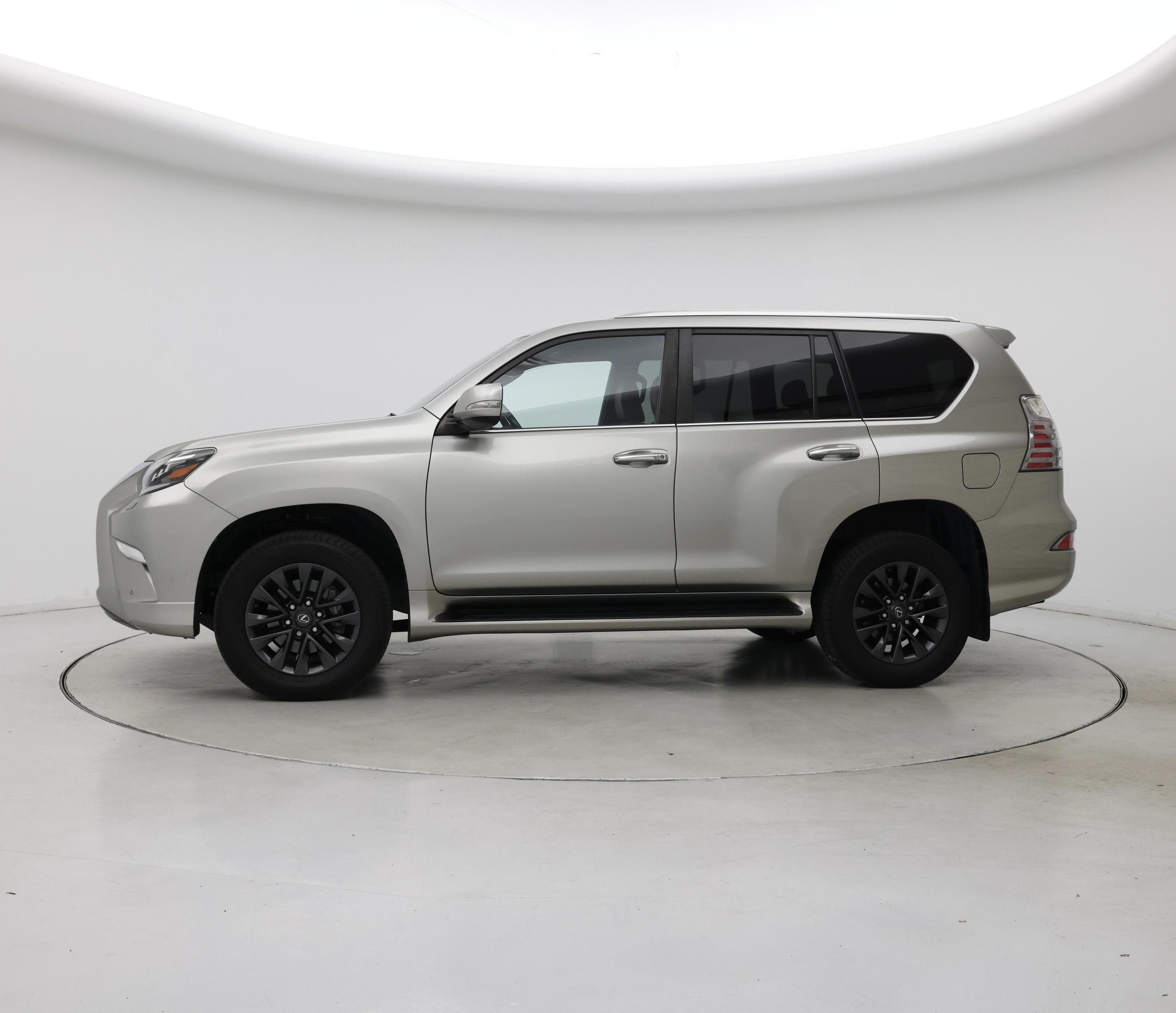 Thumbnail: 2022 Lexus GX - 3