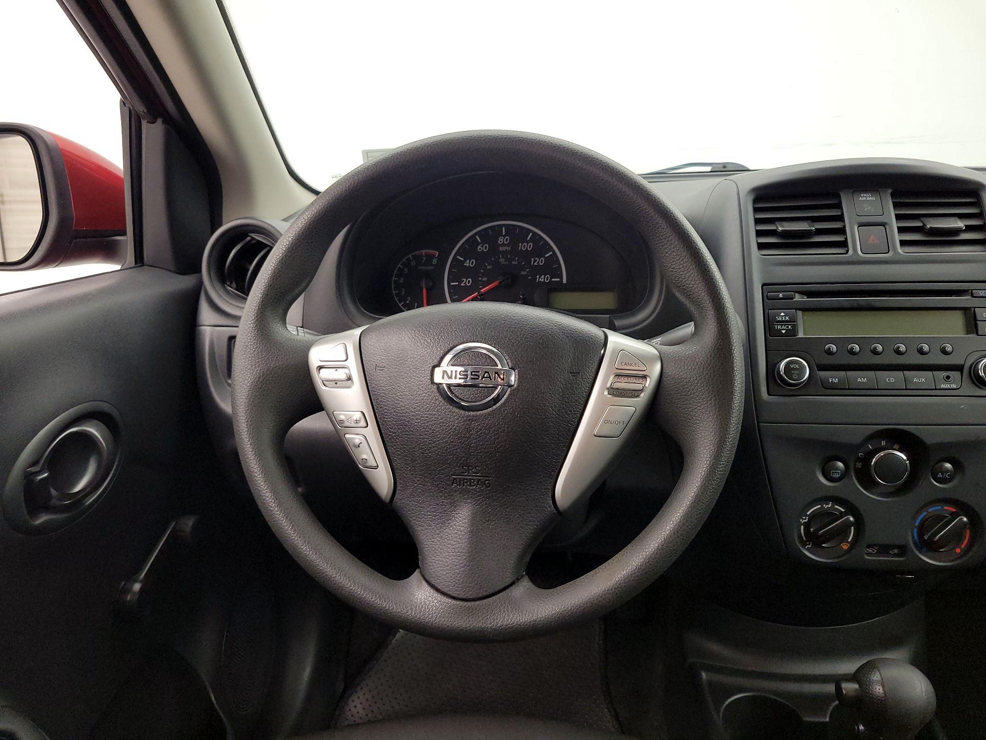 Thumbnail: 2016 Nissan Versa - 10