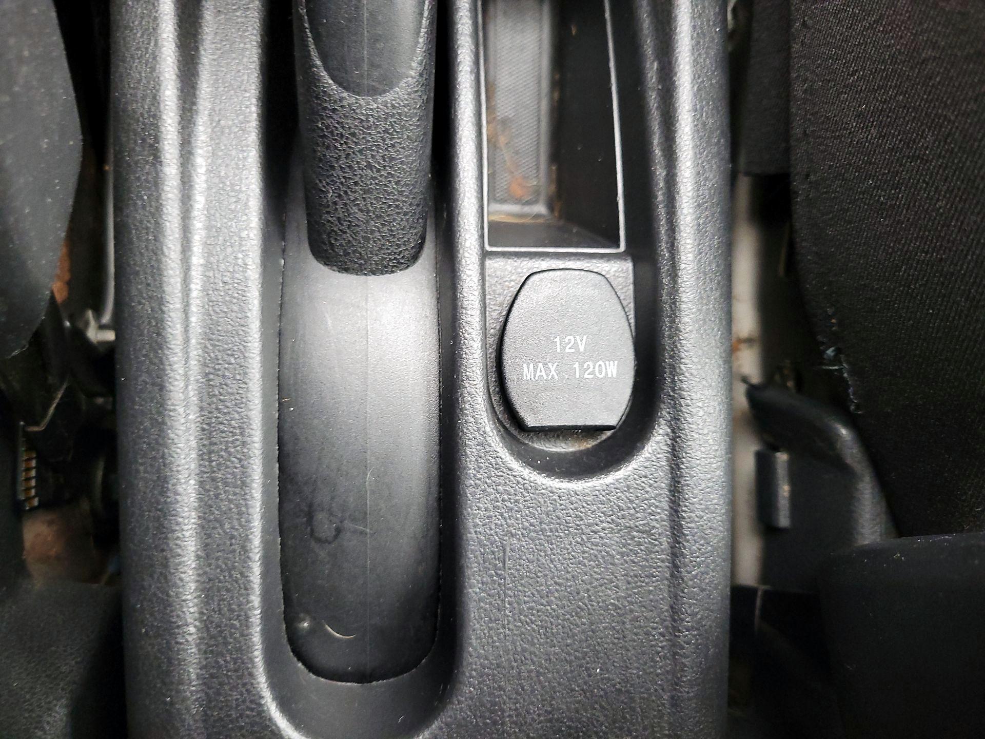 Thumbnail: 2016 Nissan Versa - 17