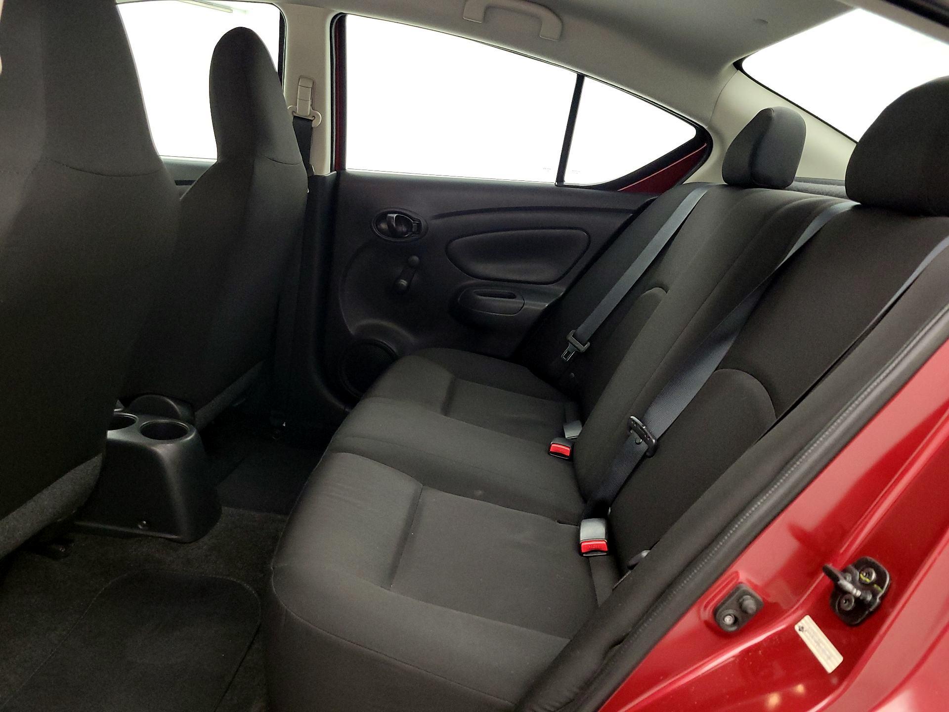 Thumbnail: 2016 Nissan Versa - 18