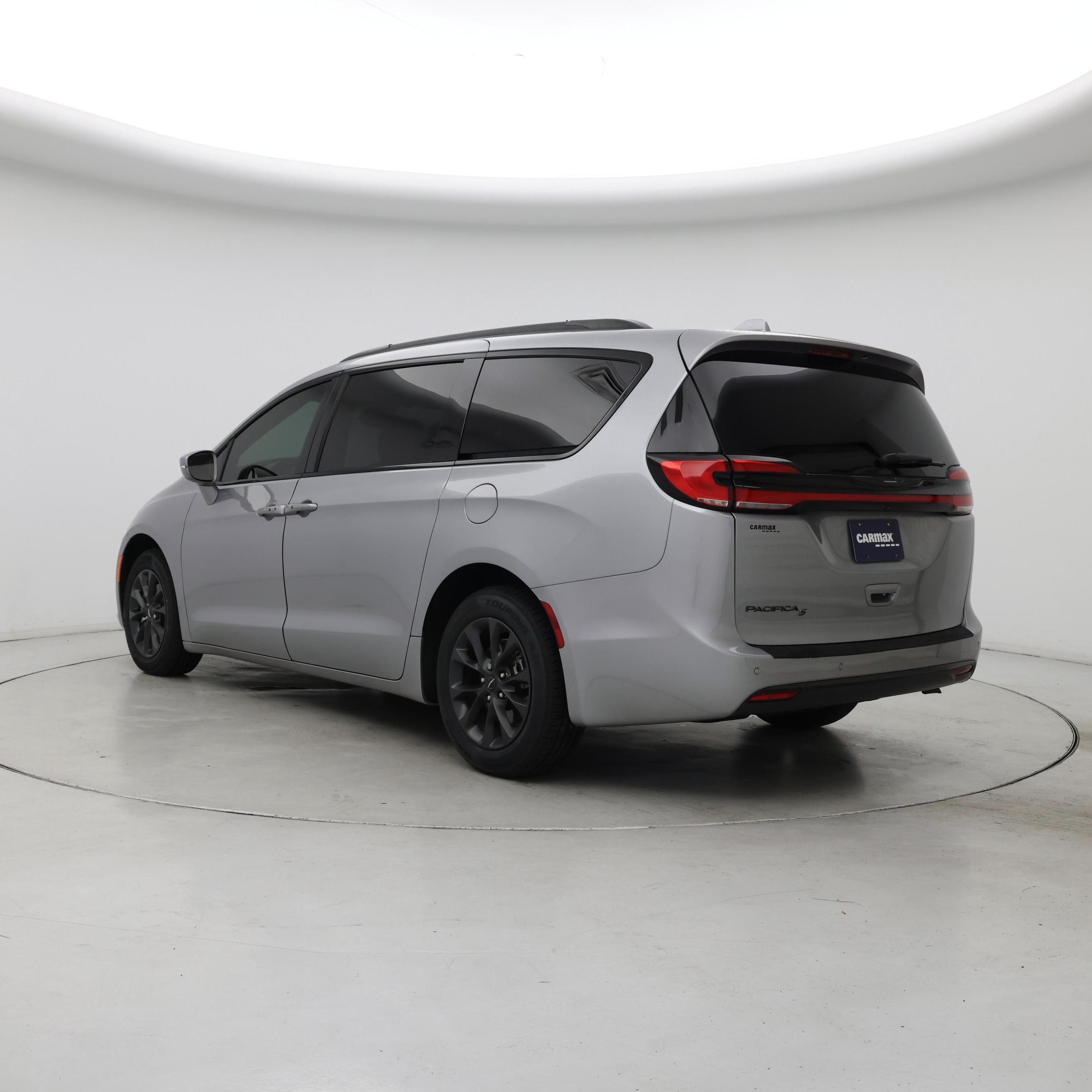 Thumbnail: 2021 Chrysler Pacifica - 2