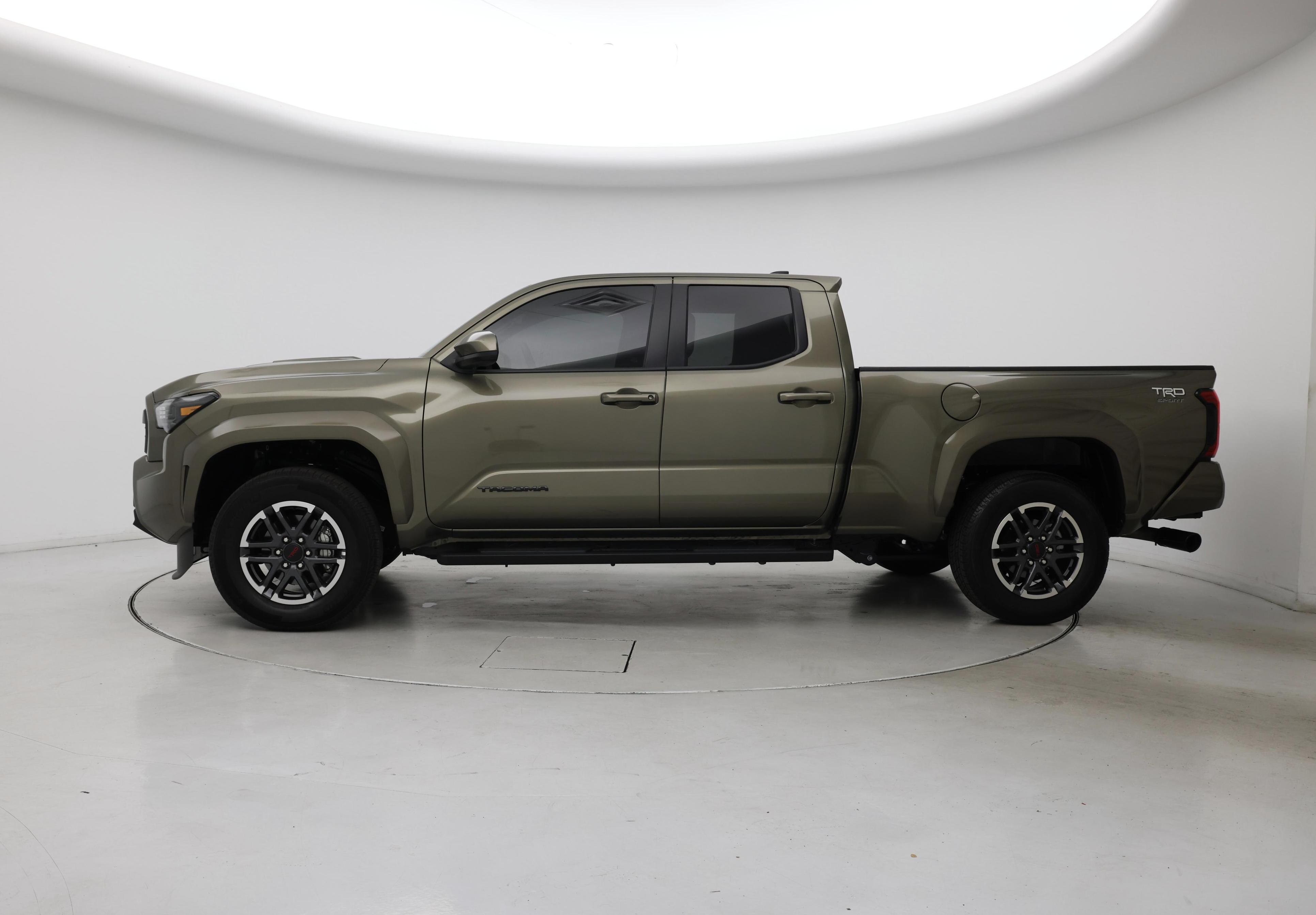 Thumbnail: 2025 Toyota Tacoma - 3