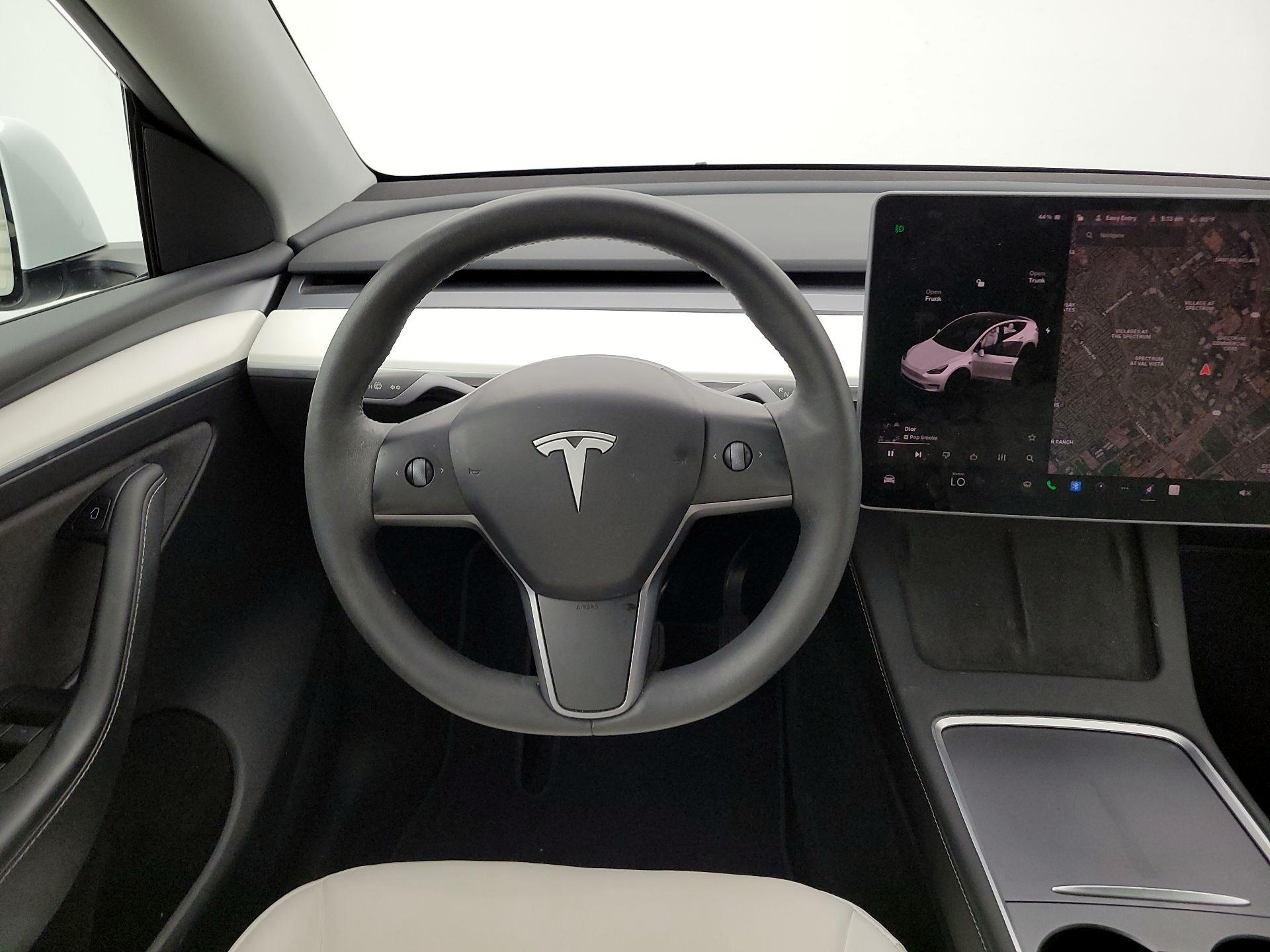 Thumbnail: 2023 Tesla Model Y - 10
