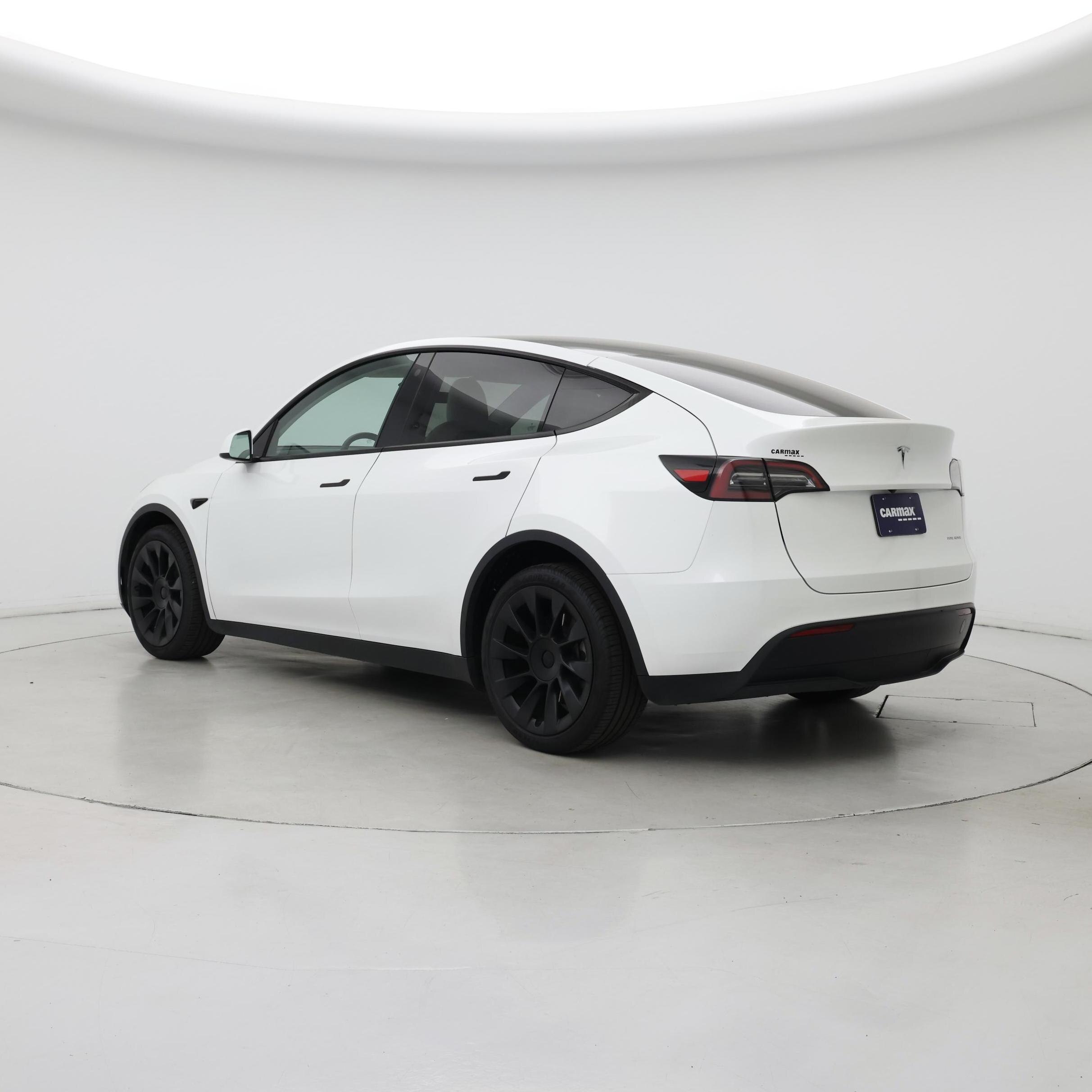Thumbnail: 2023 Tesla Model Y - 2