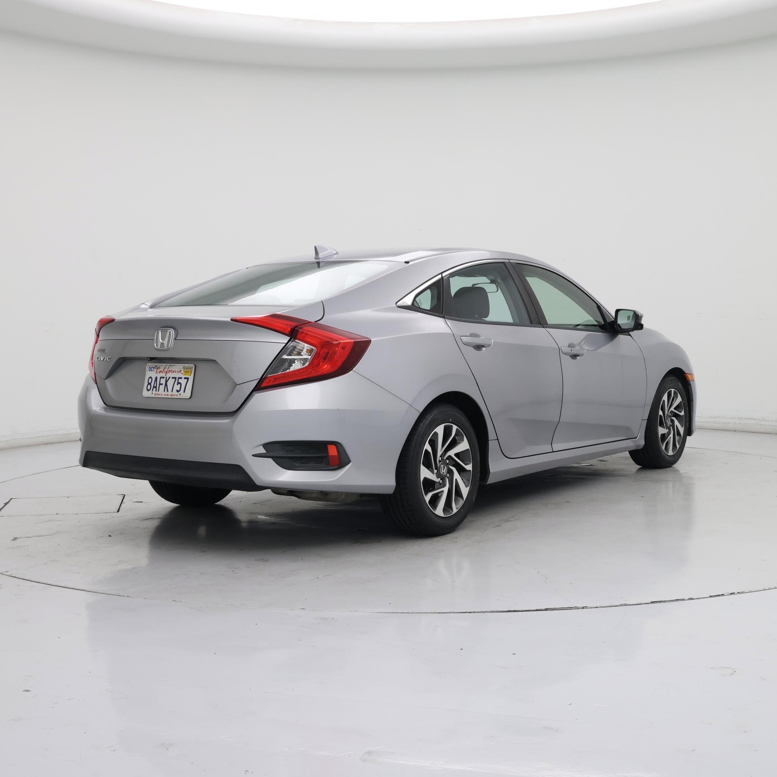 Thumbnail: 2017 Honda Civic - 8