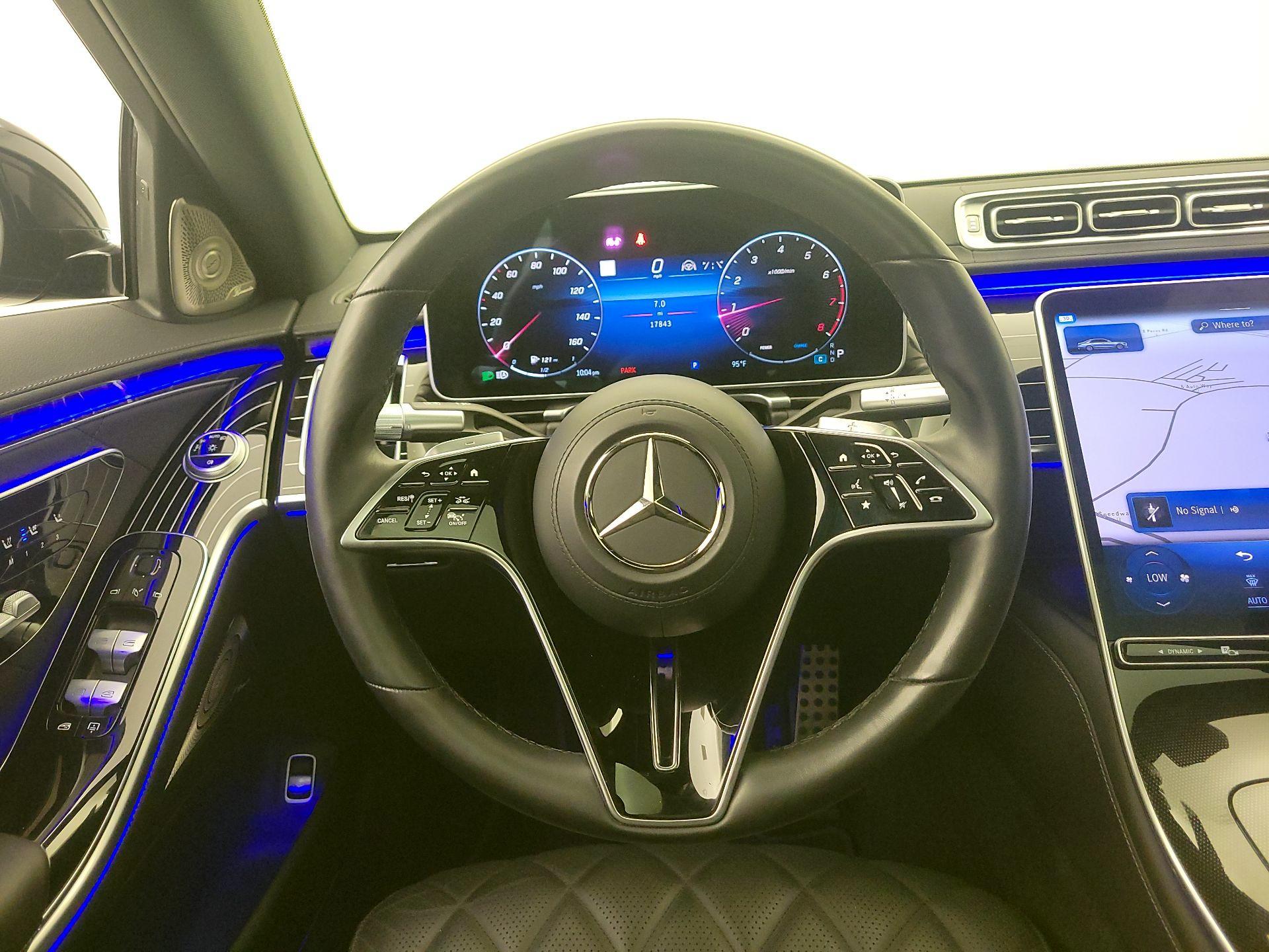 Thumbnail: 2023 Mercedes-Benz S-Class - 10