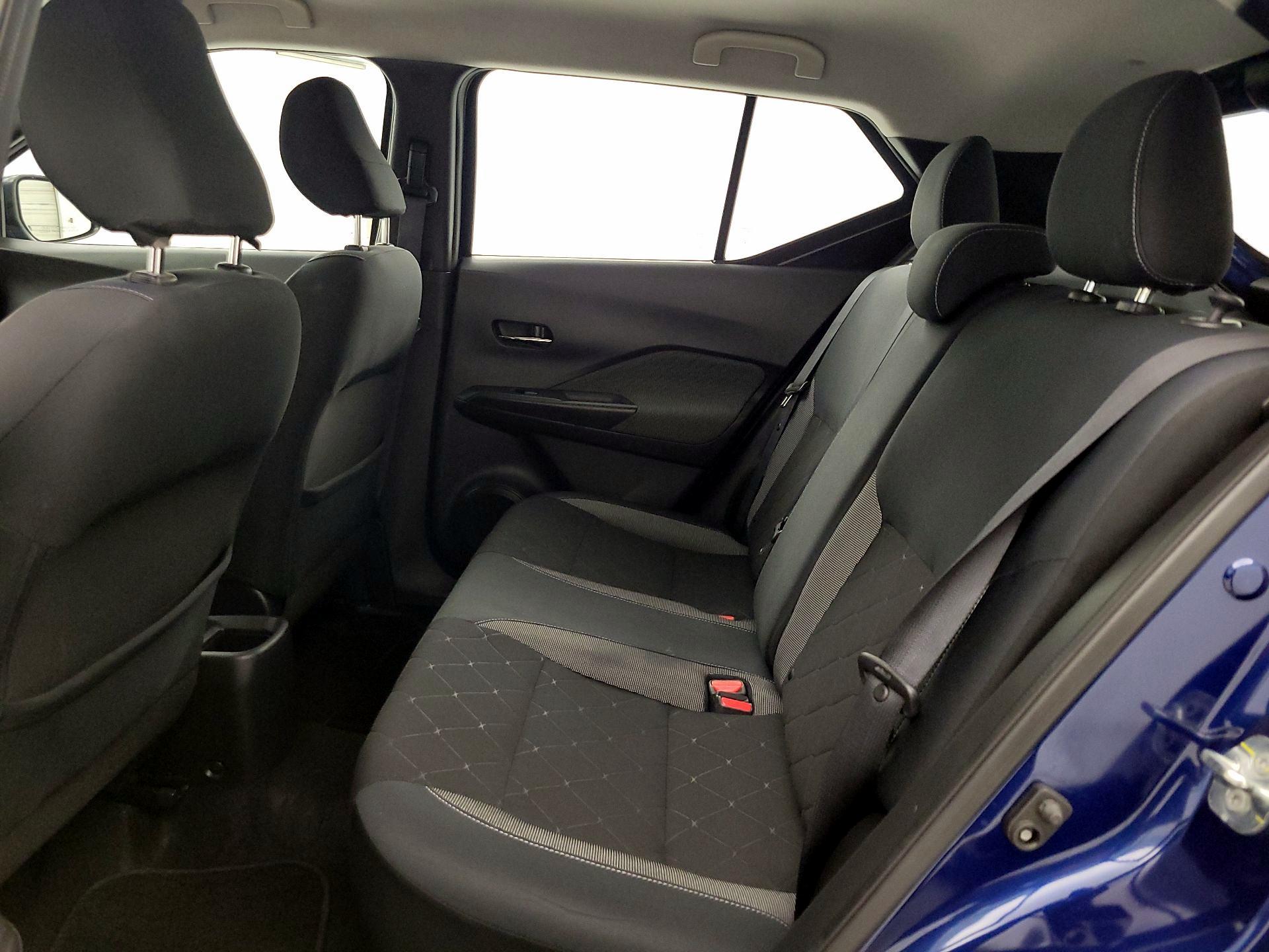 Thumbnail: 2019 Nissan Kicks - 19