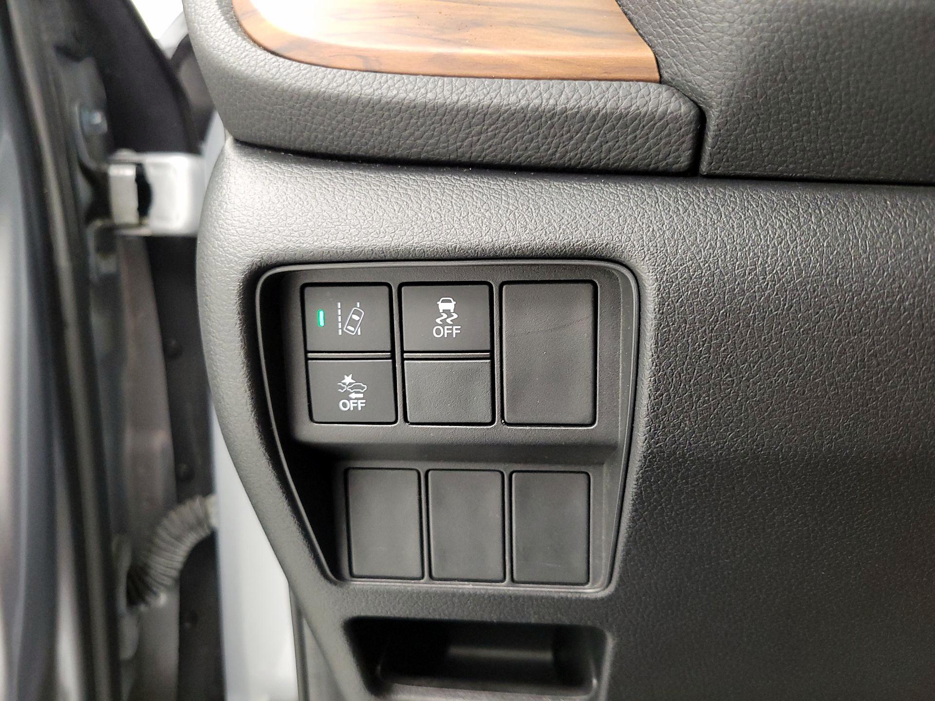 Thumbnail: 2019 Honda CR-V - 13