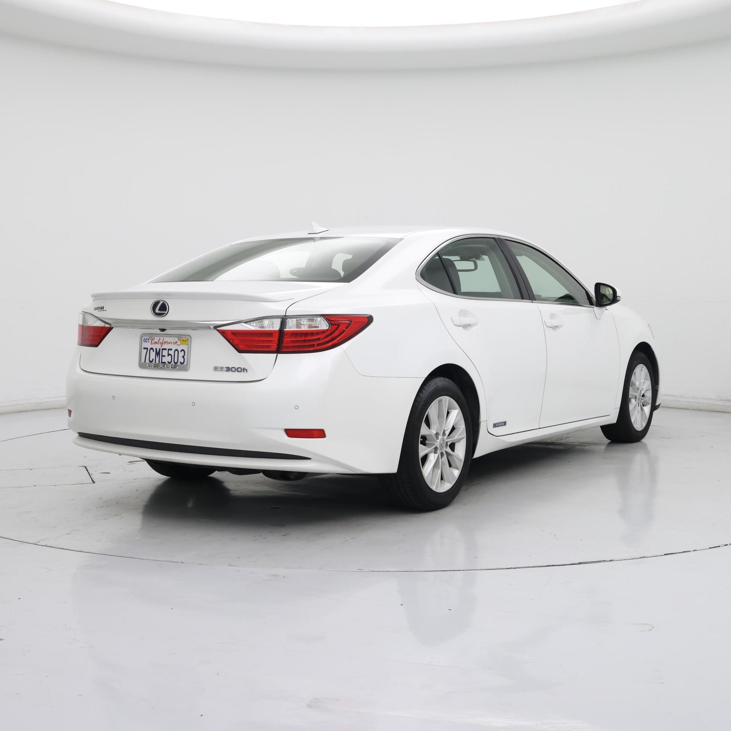 Thumbnail: 2013 Lexus ES - 8