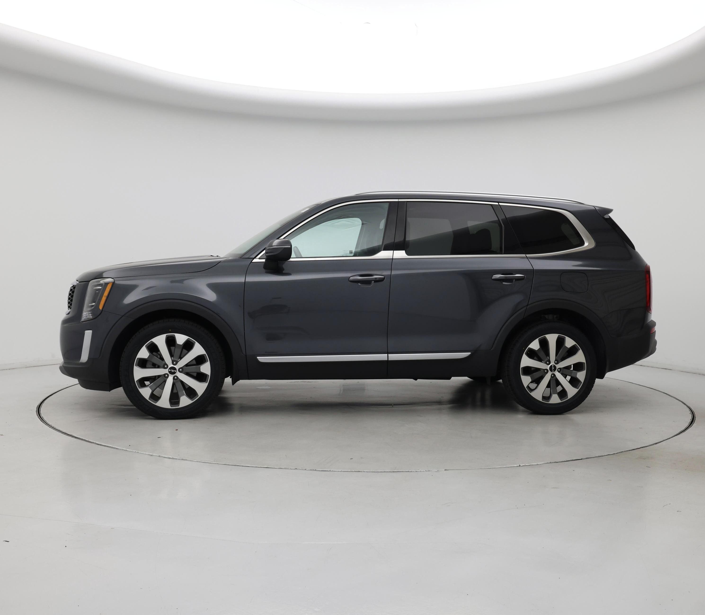 Thumbnail: 2022 Kia Telluride - 3