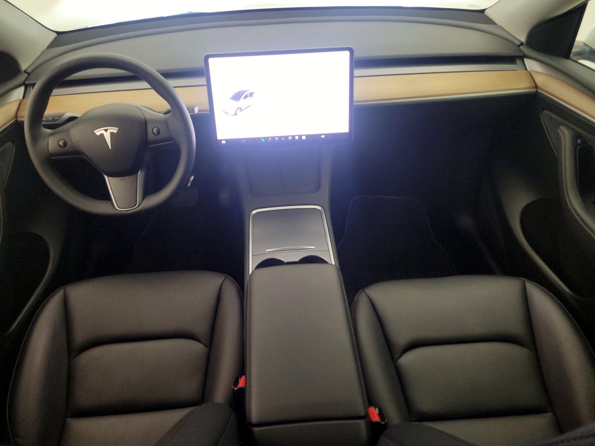 Thumbnail: 2023 Tesla Model Y - 9