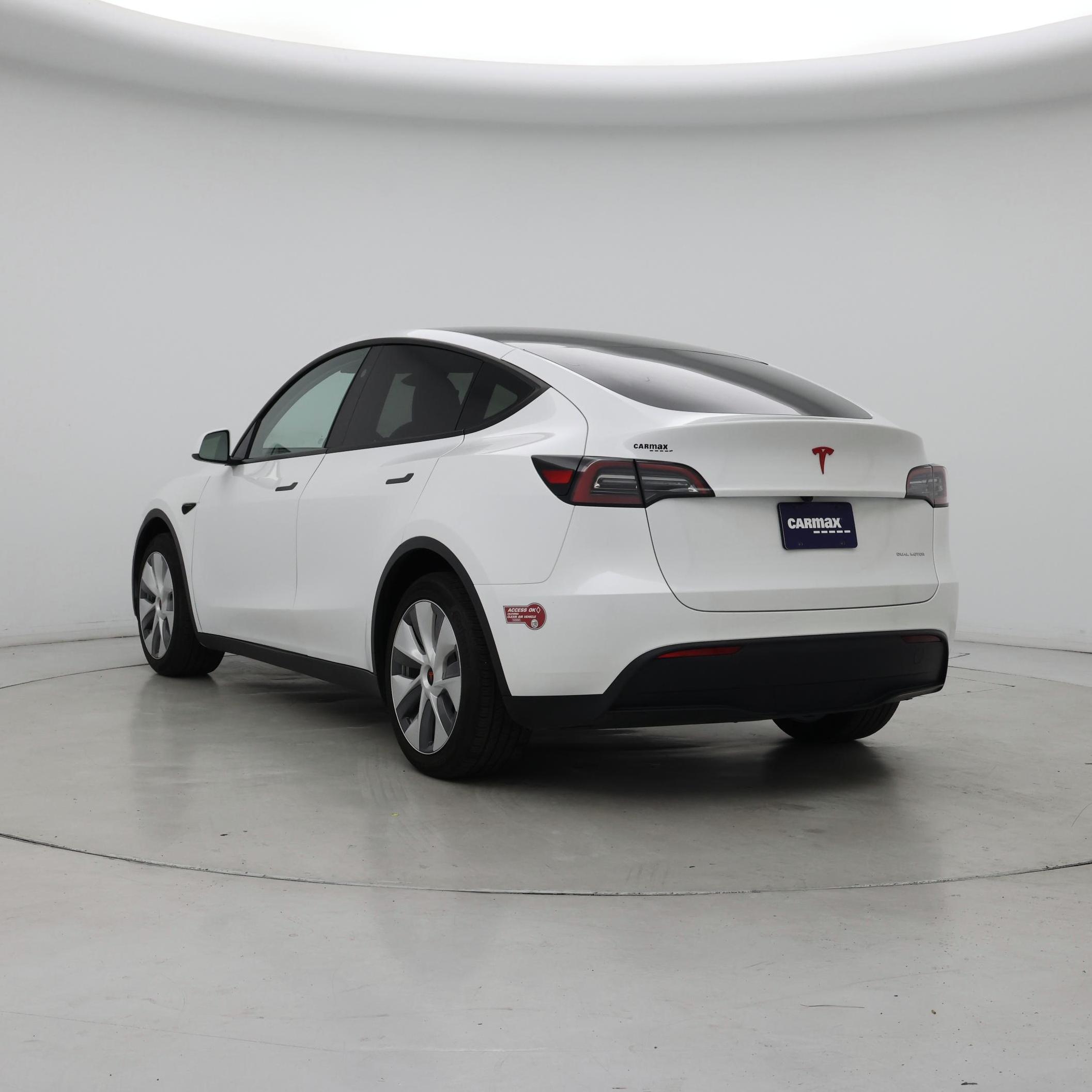 Thumbnail: 2023 Tesla Model Y - 2