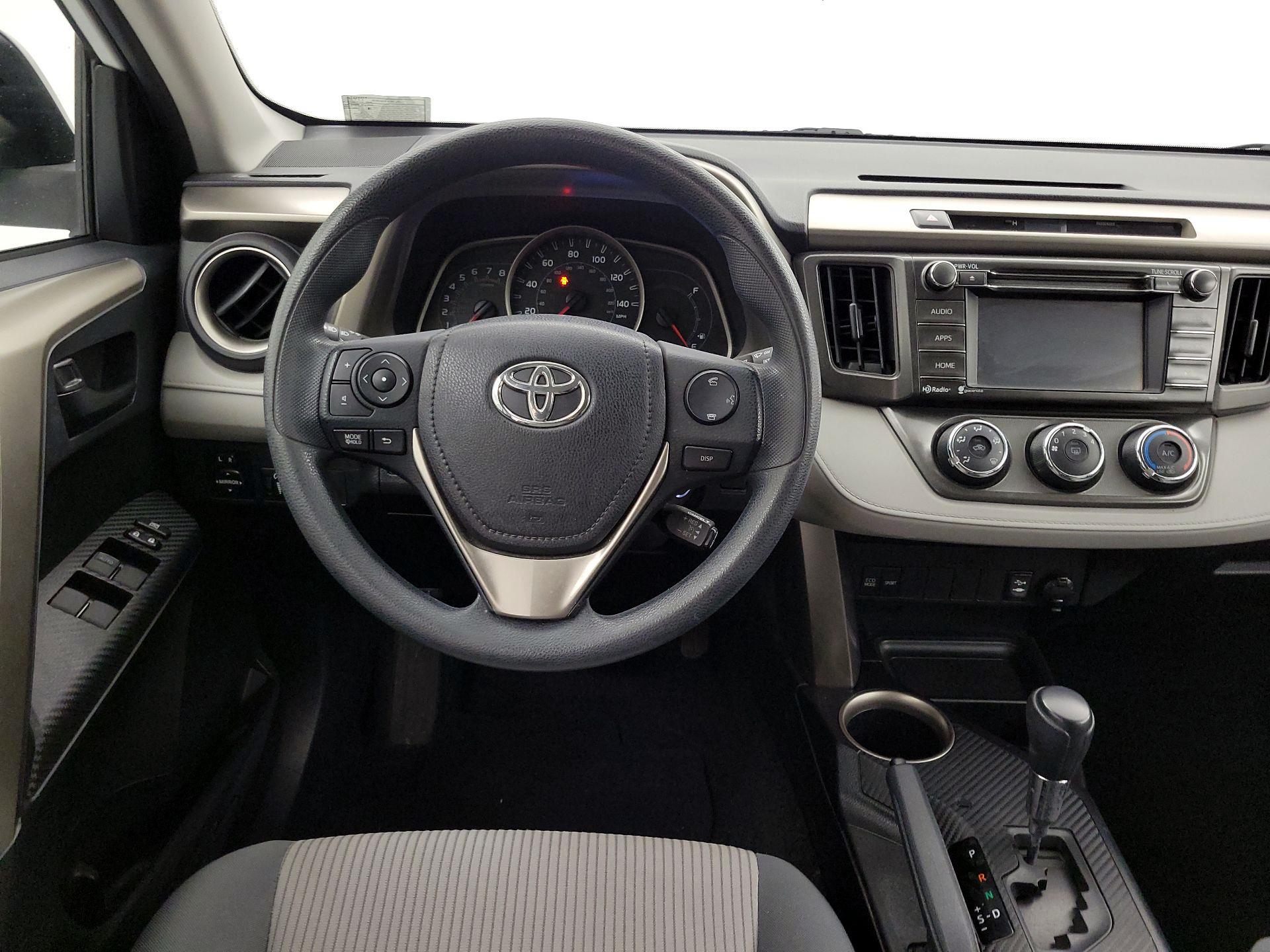 Thumbnail: 2014 Toyota RAV4 - 10