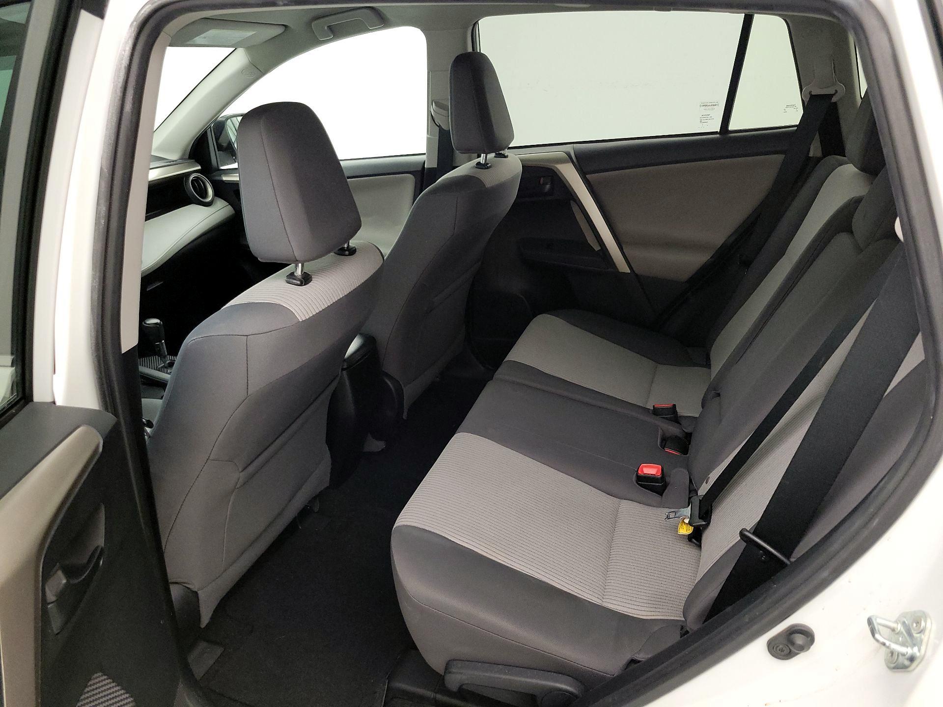 Thumbnail: 2014 Toyota RAV4 - 19