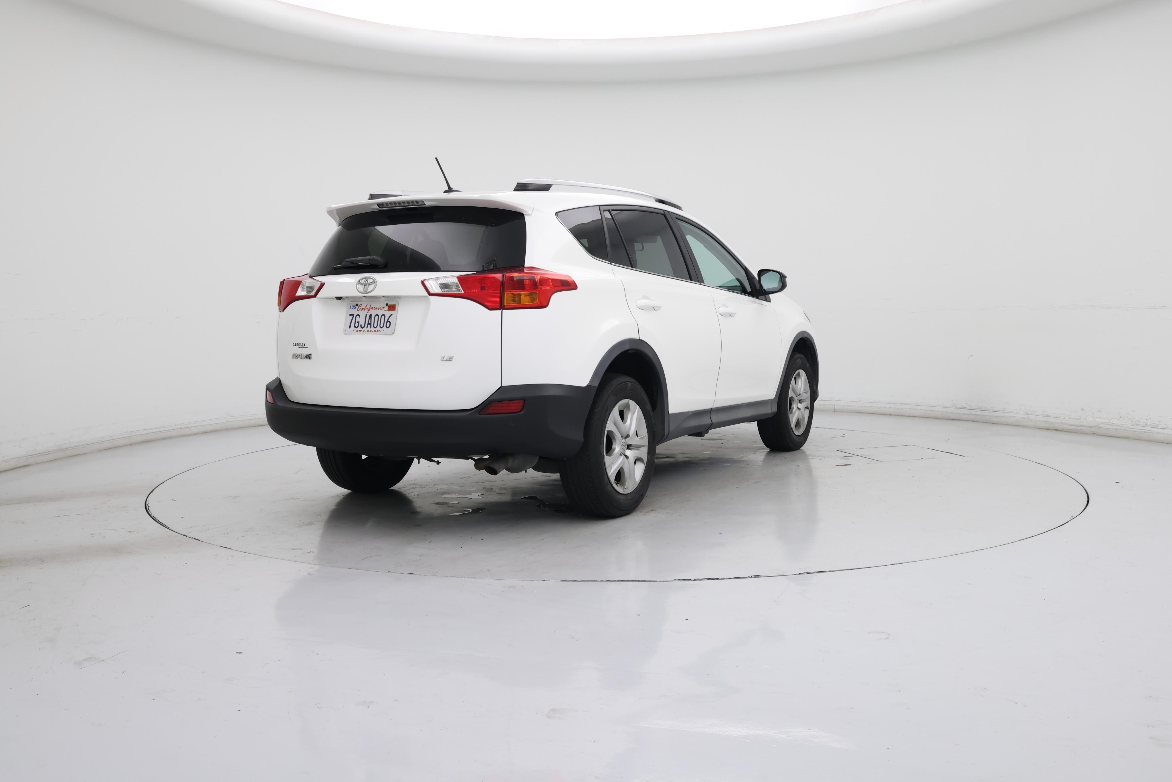Thumbnail: 2014 Toyota RAV4 - 8