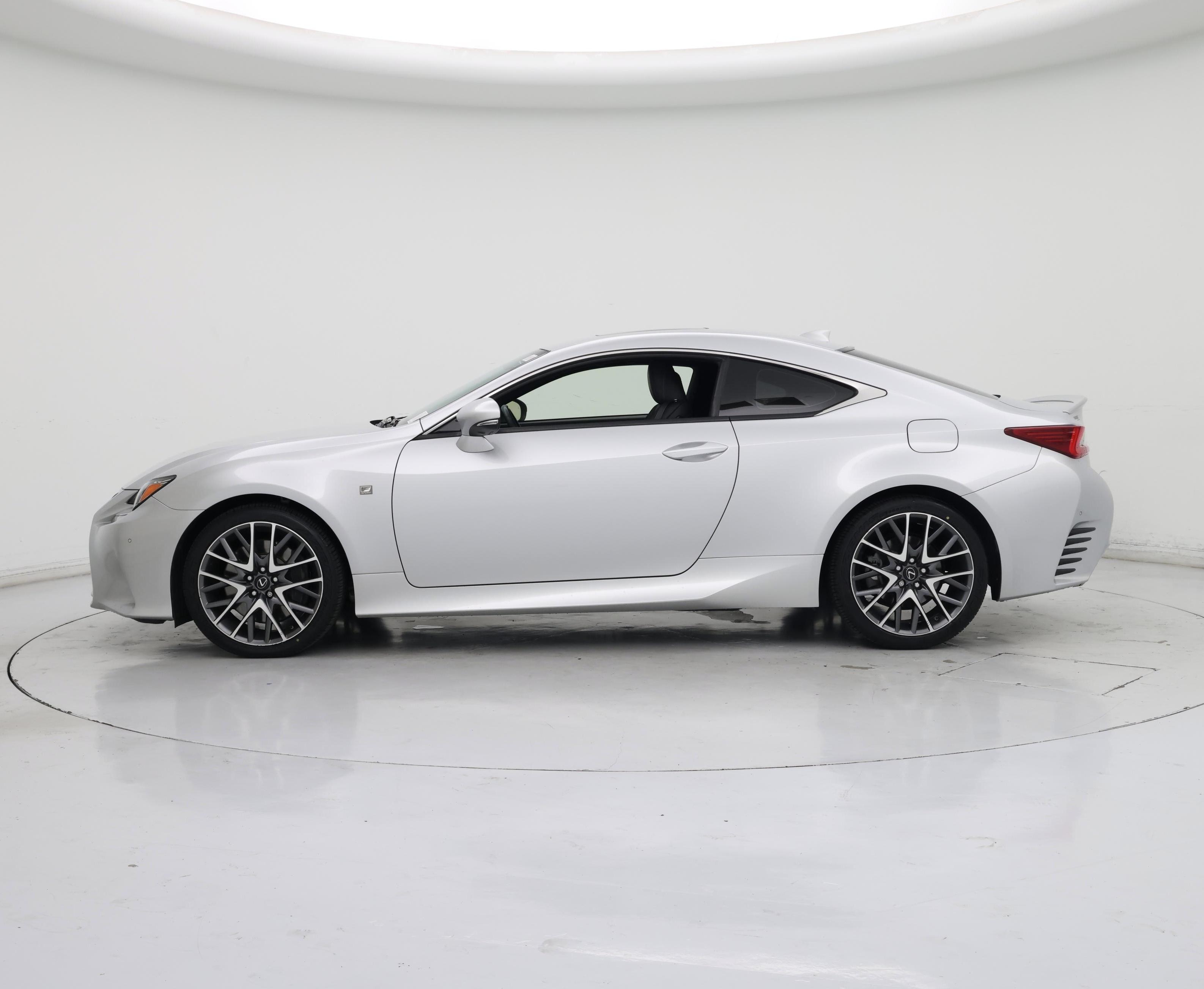 Thumbnail: 2015 Lexus RC - 3