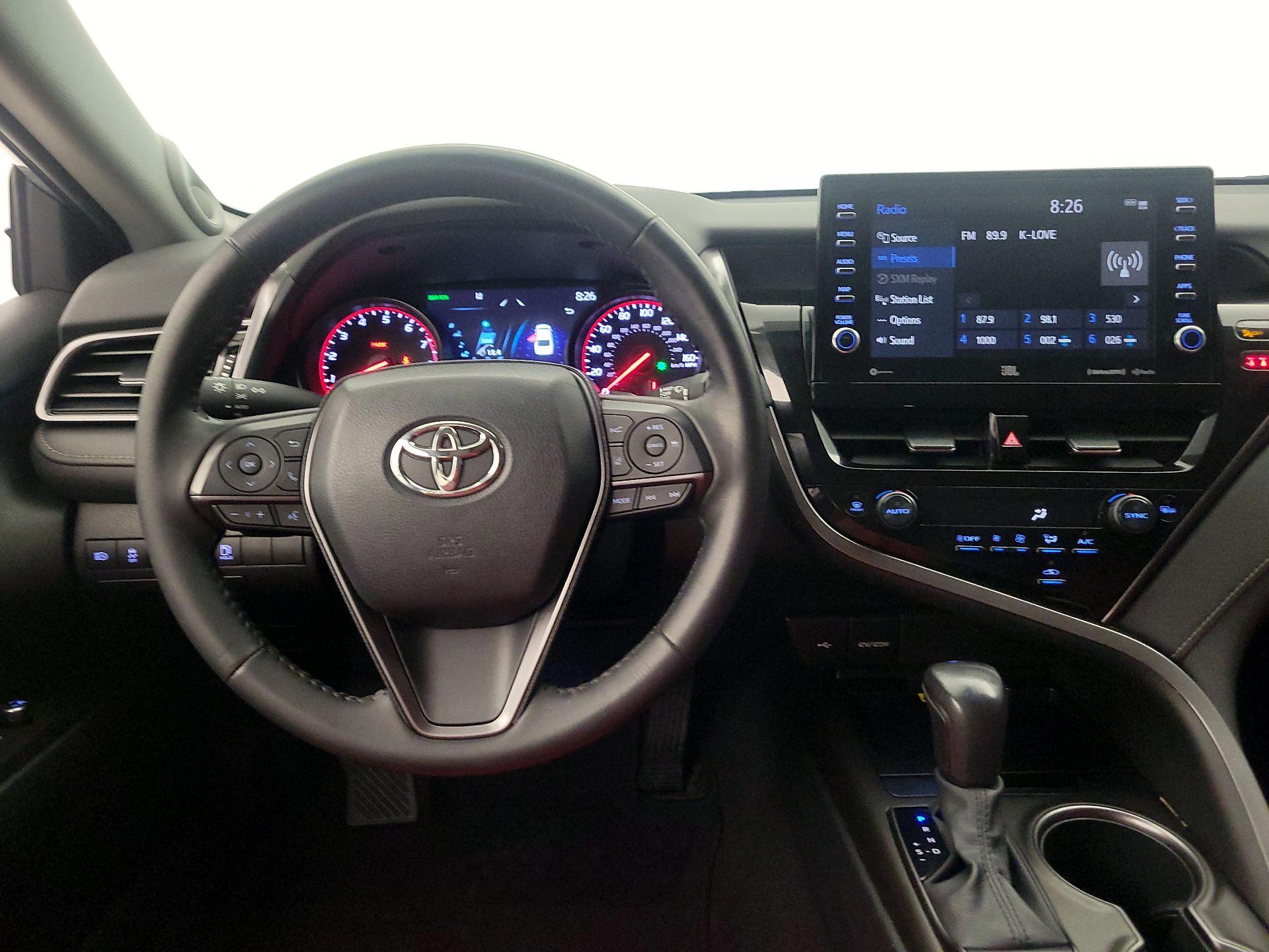 Thumbnail: 2022 Toyota Camry - 10
