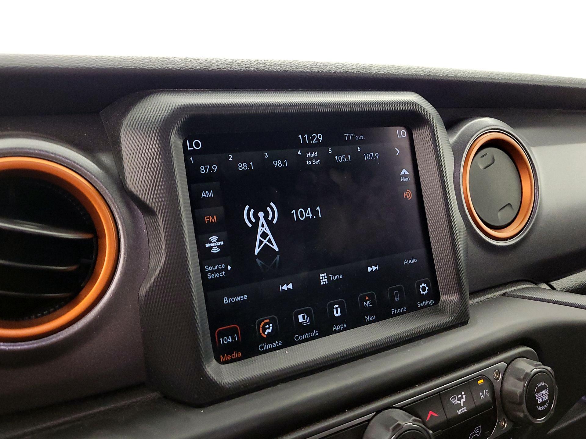 Thumbnail: 2022 Jeep Gladiator - 16