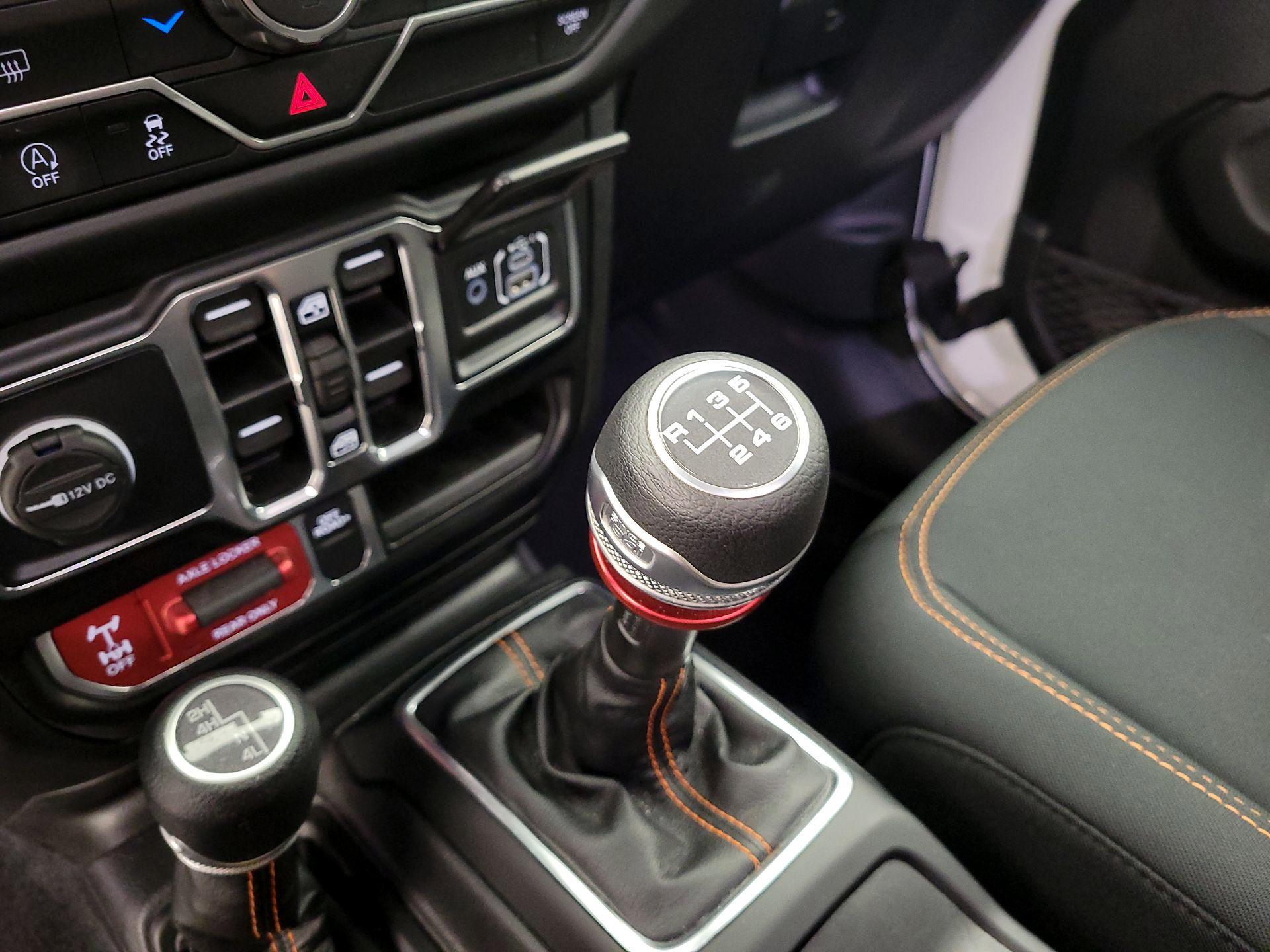Thumbnail: 2022 Jeep Gladiator - 18