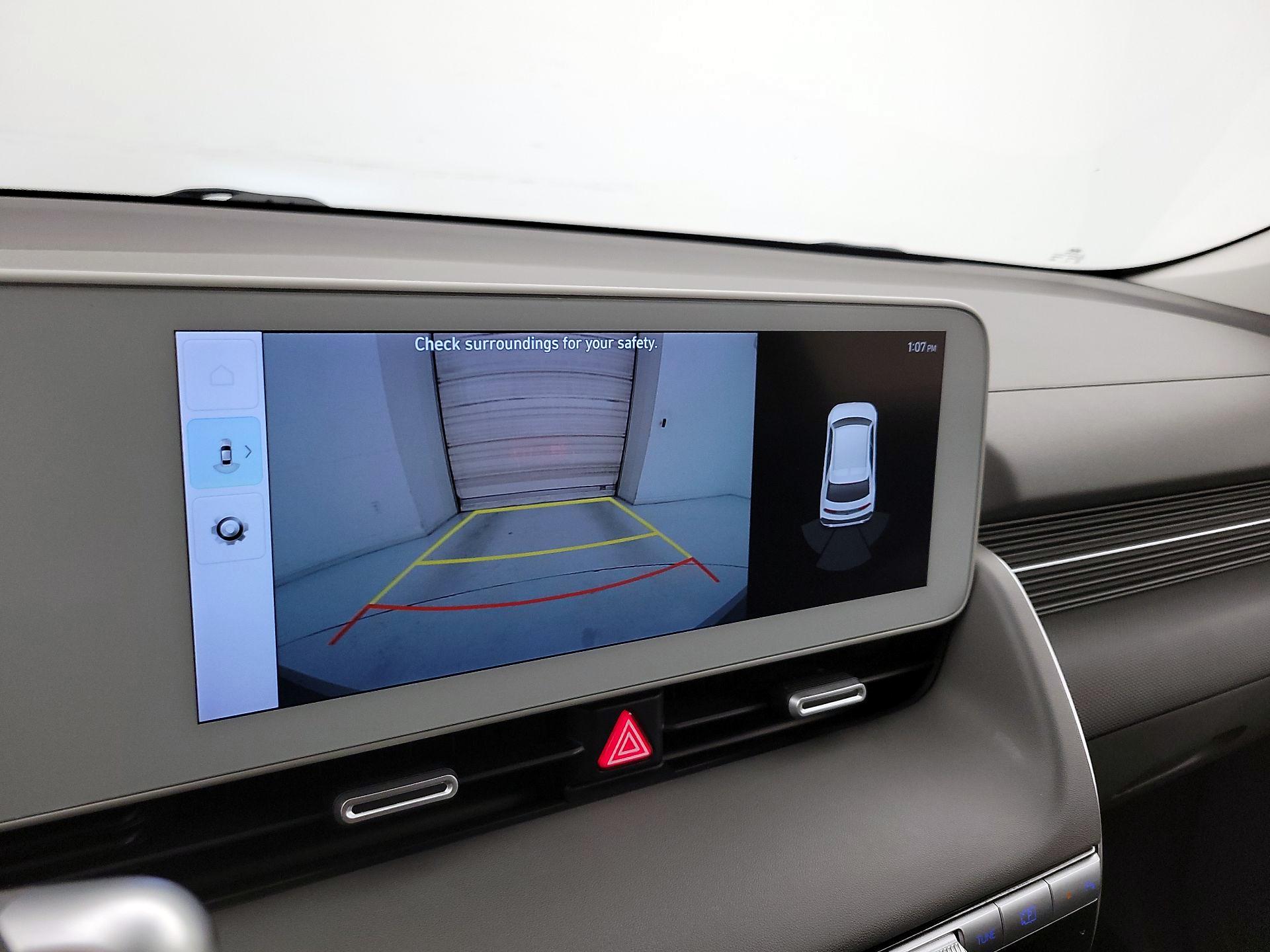 Thumbnail: 2022 Hyundai Ioniq 5 - 15