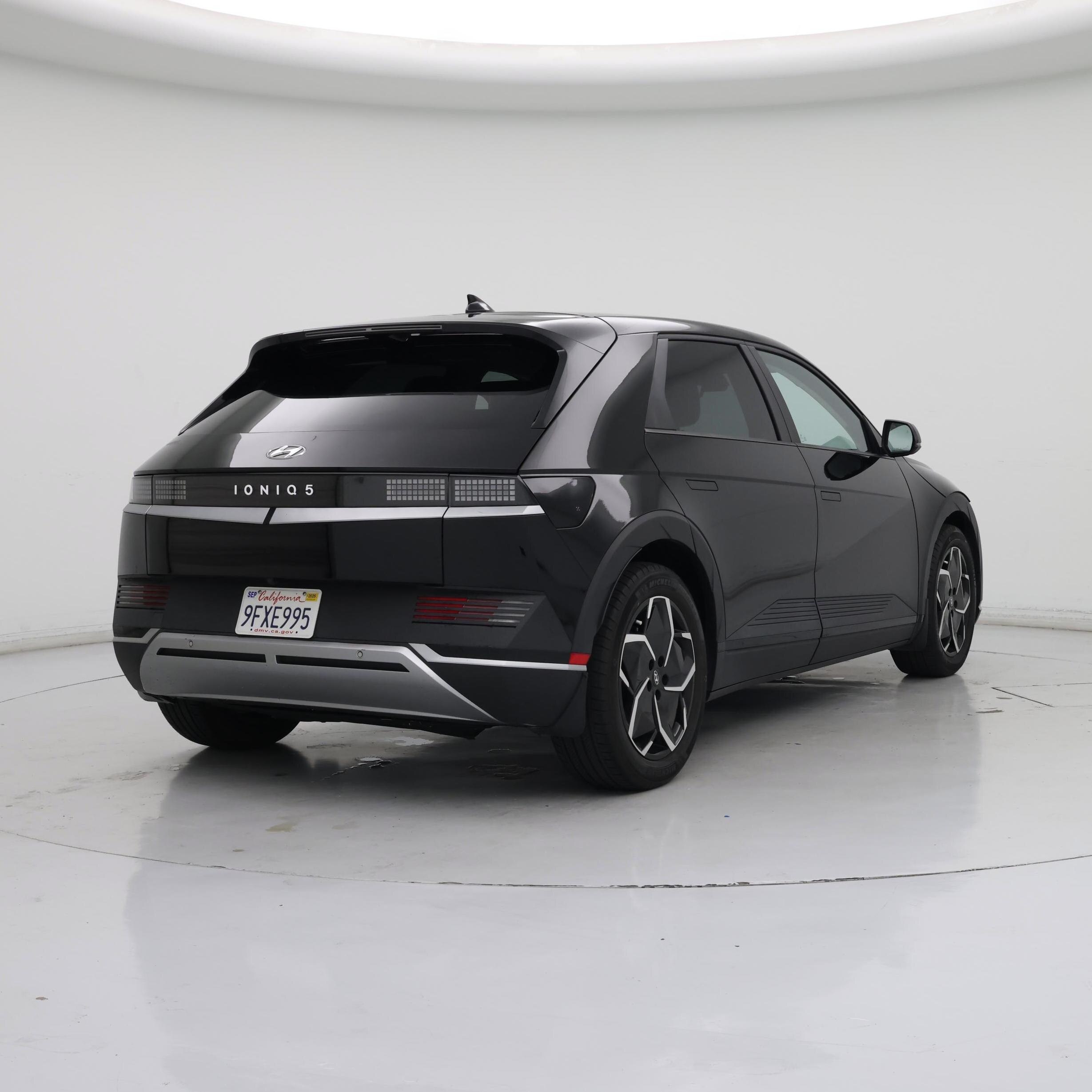 Thumbnail: 2022 Hyundai Ioniq 5 - 8