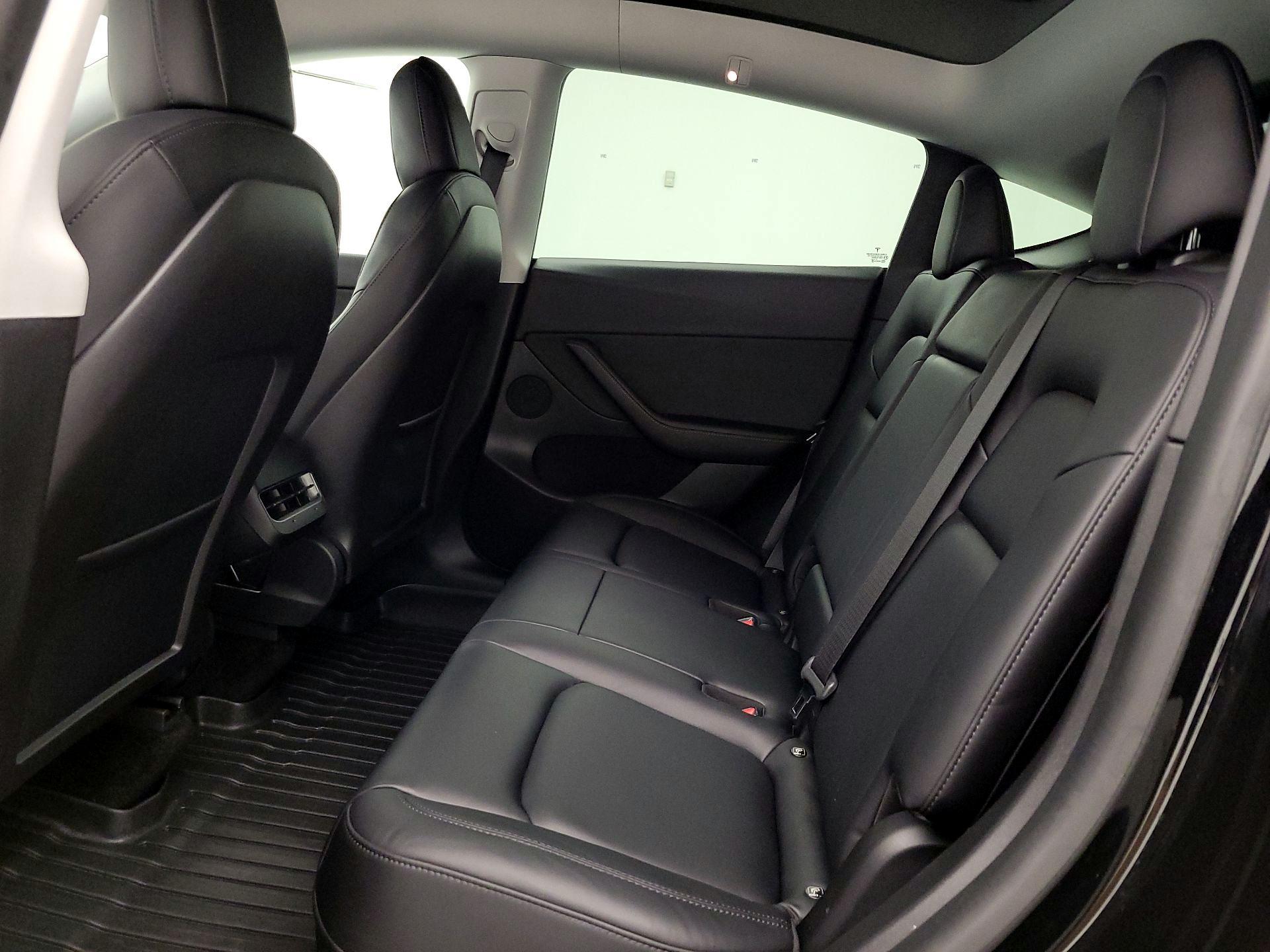 Thumbnail: 2021 Tesla Model Y - 19