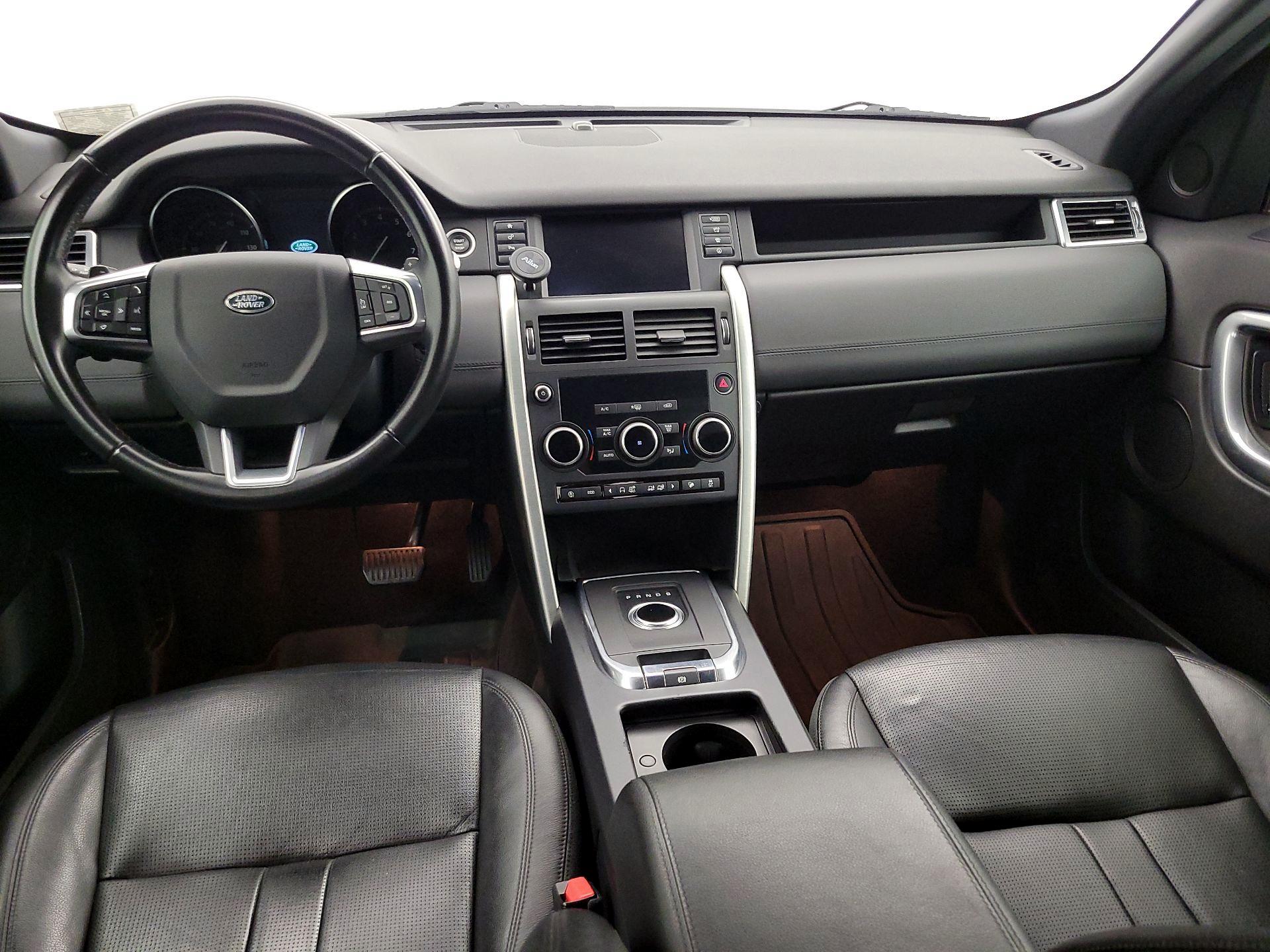 Thumbnail: 2019 Land Rover Discovery Sport - 9