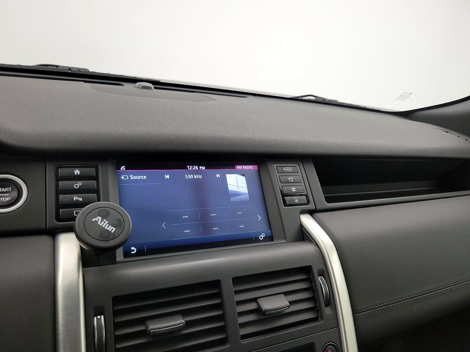 Thumbnail: 2019 Land Rover Discovery Sport - 14