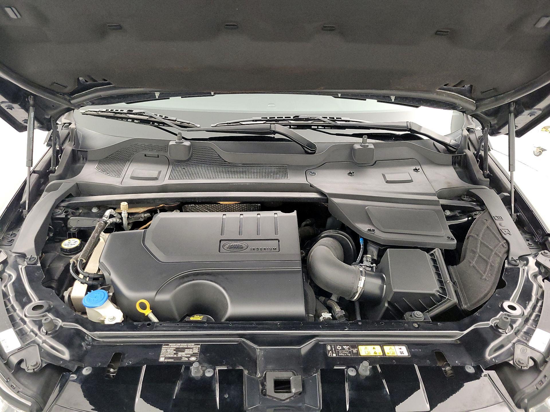 Thumbnail: 2019 Land Rover Discovery Sport - 20