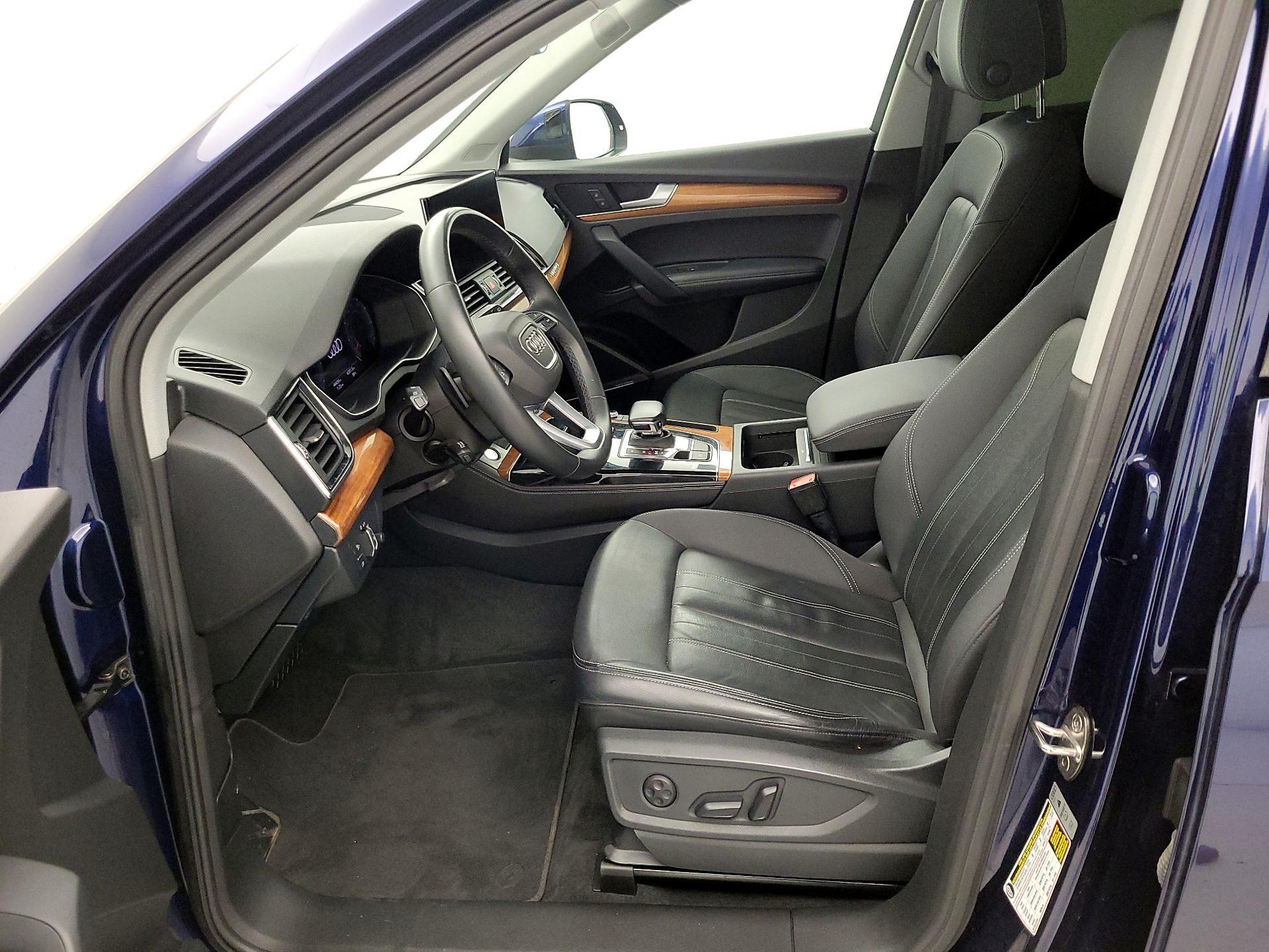Thumbnail: 2021 Audi Q5 - 11