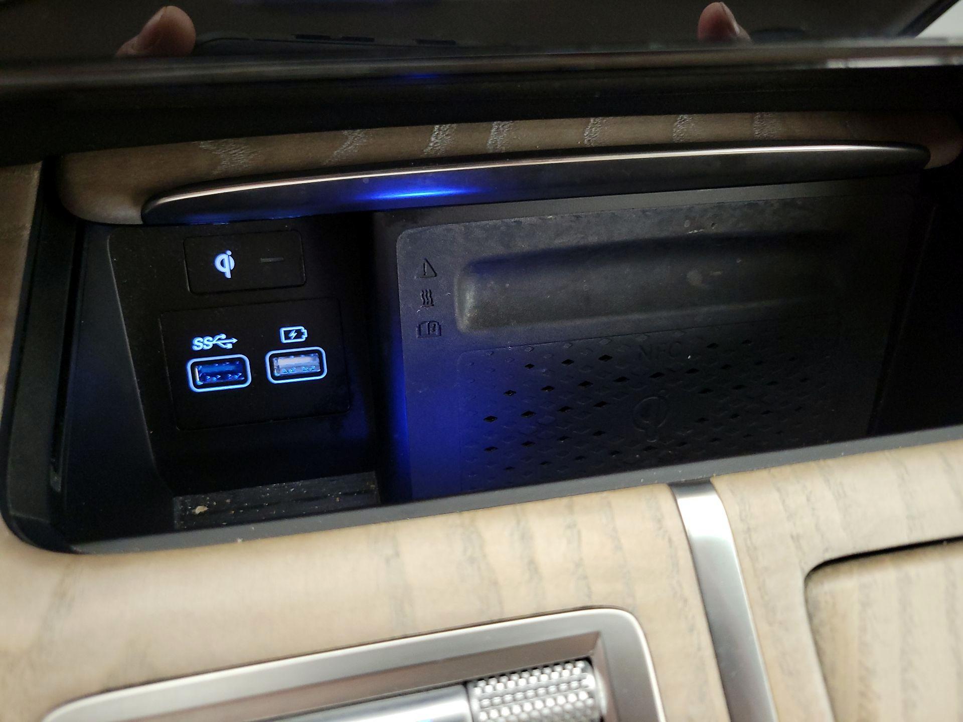 Thumbnail: 2023 Genesis GV80 - 19