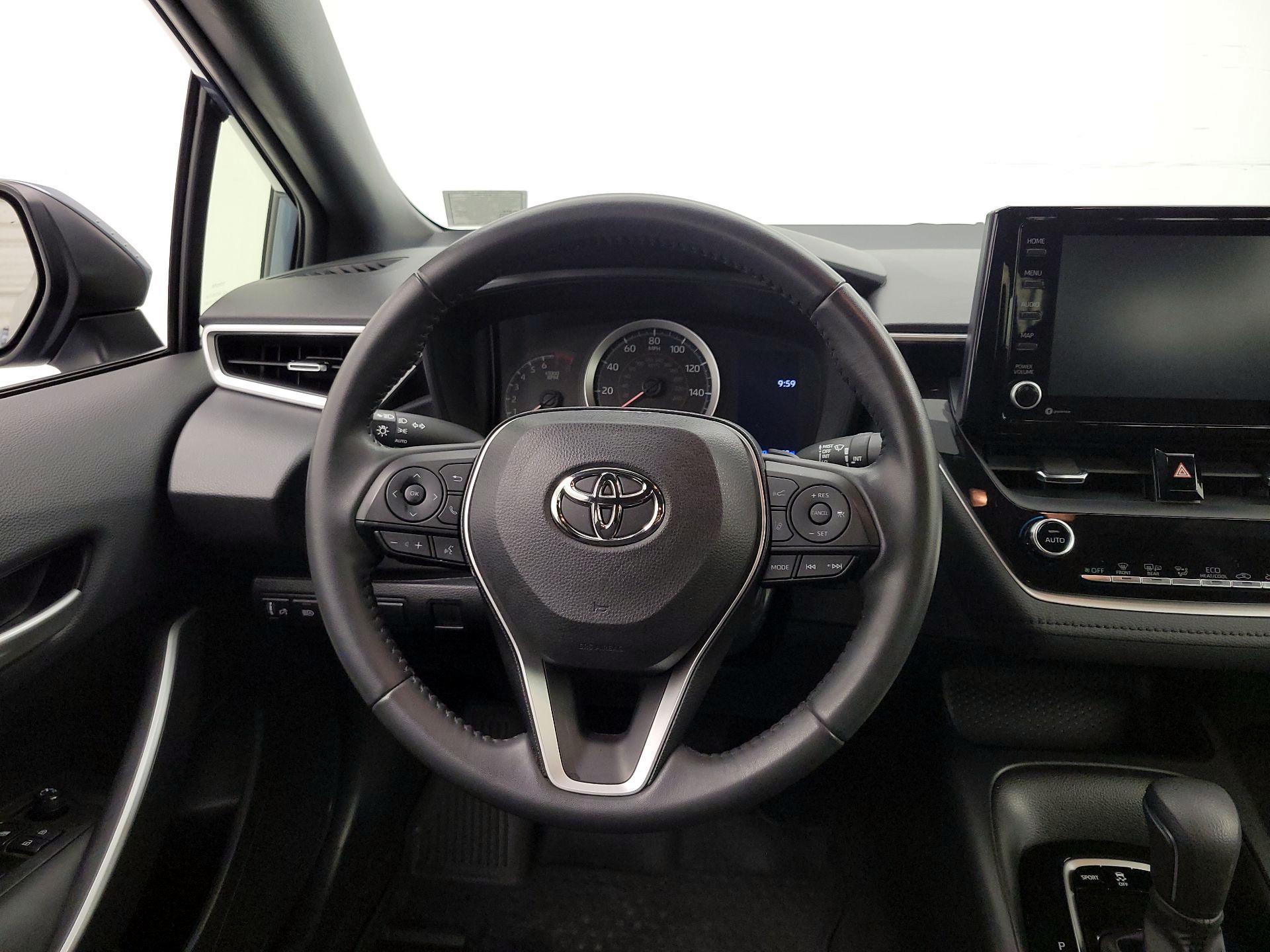 Thumbnail: 2022 Toyota Corolla - 10