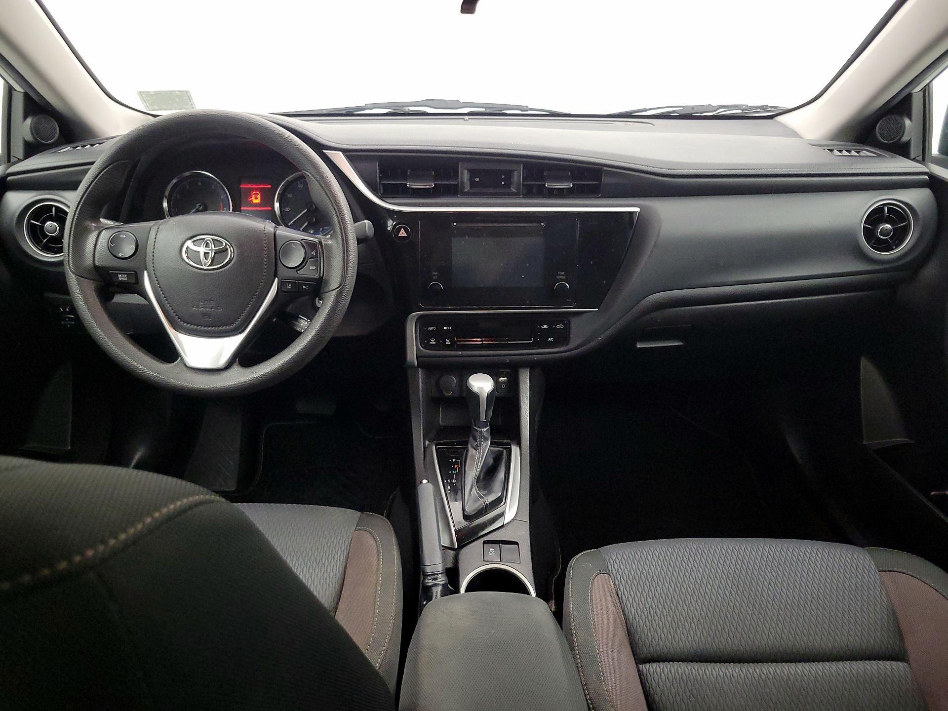 Thumbnail: 2018 Toyota Corolla - 9