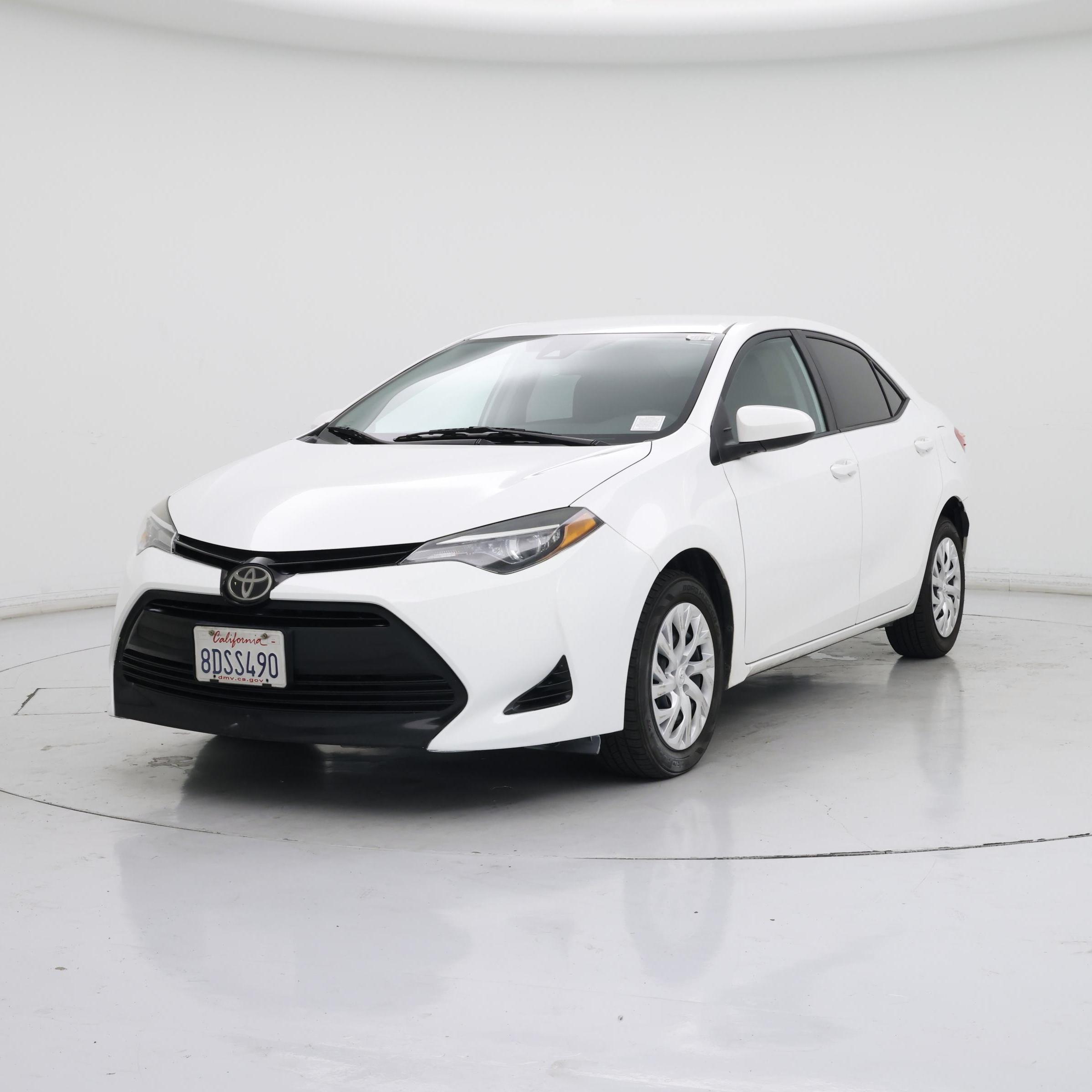 Thumbnail: 2018 Toyota Corolla - 4
