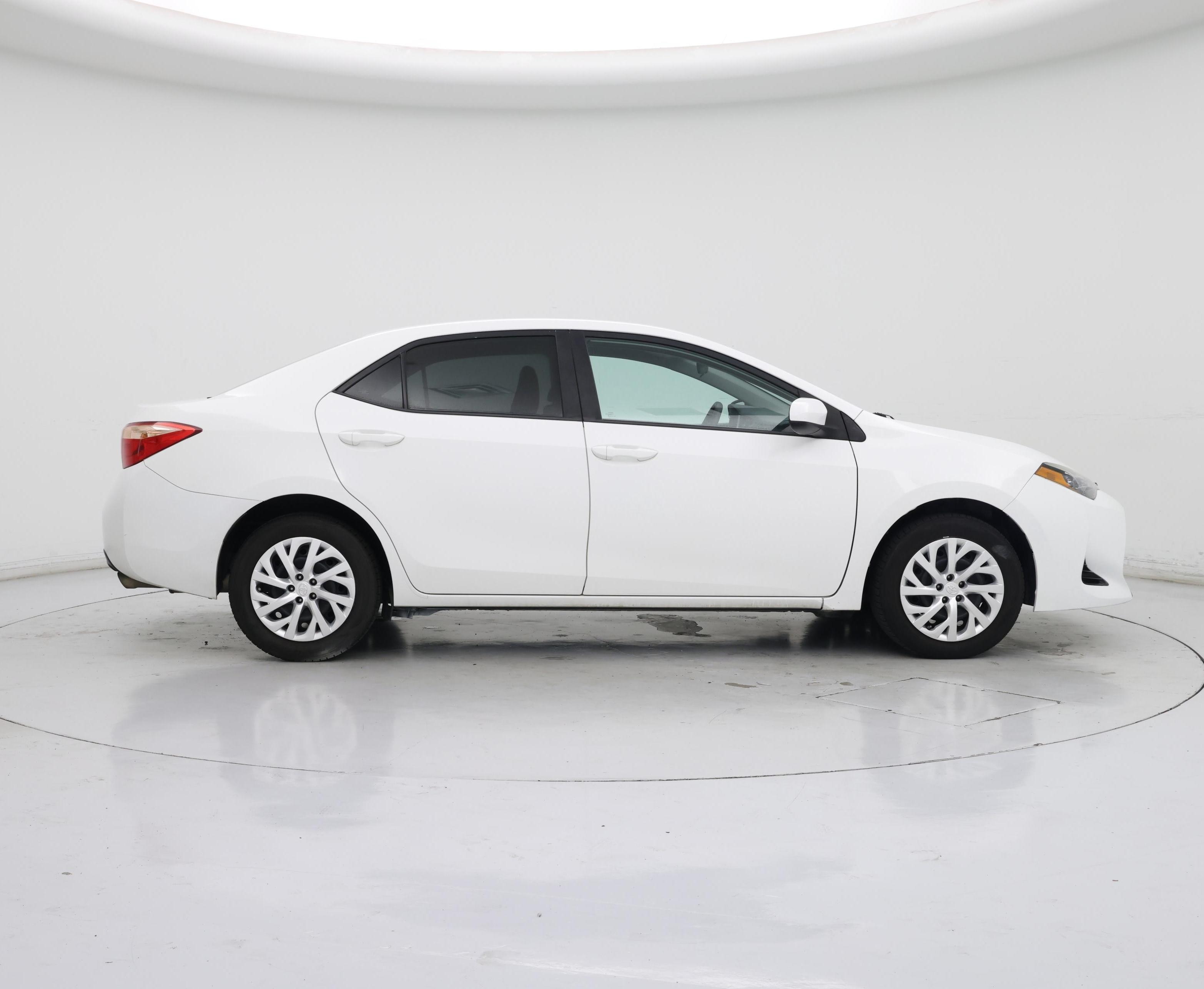 Thumbnail: 2018 Toyota Corolla - 7