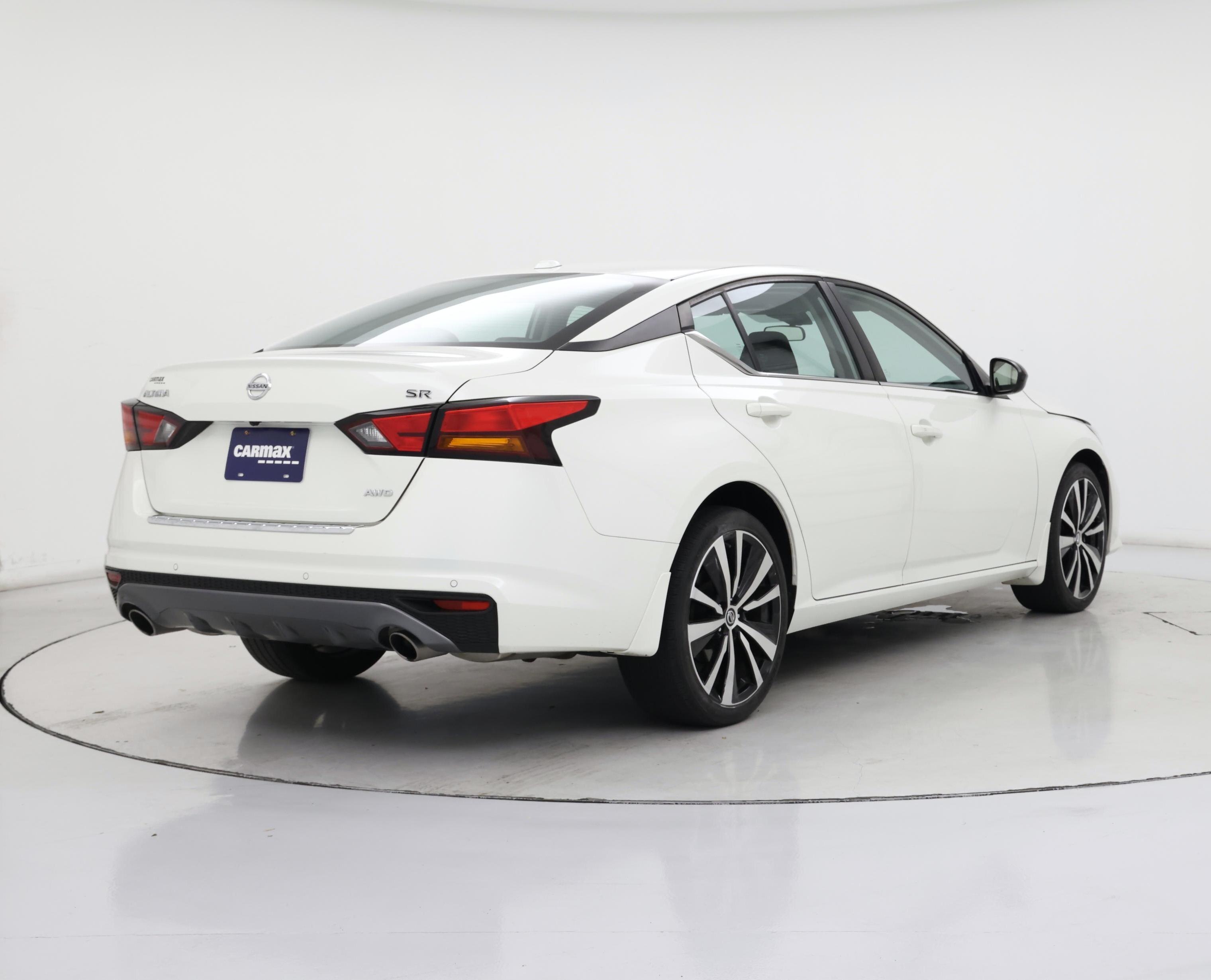 Thumbnail: 2022 Nissan Altima - 8