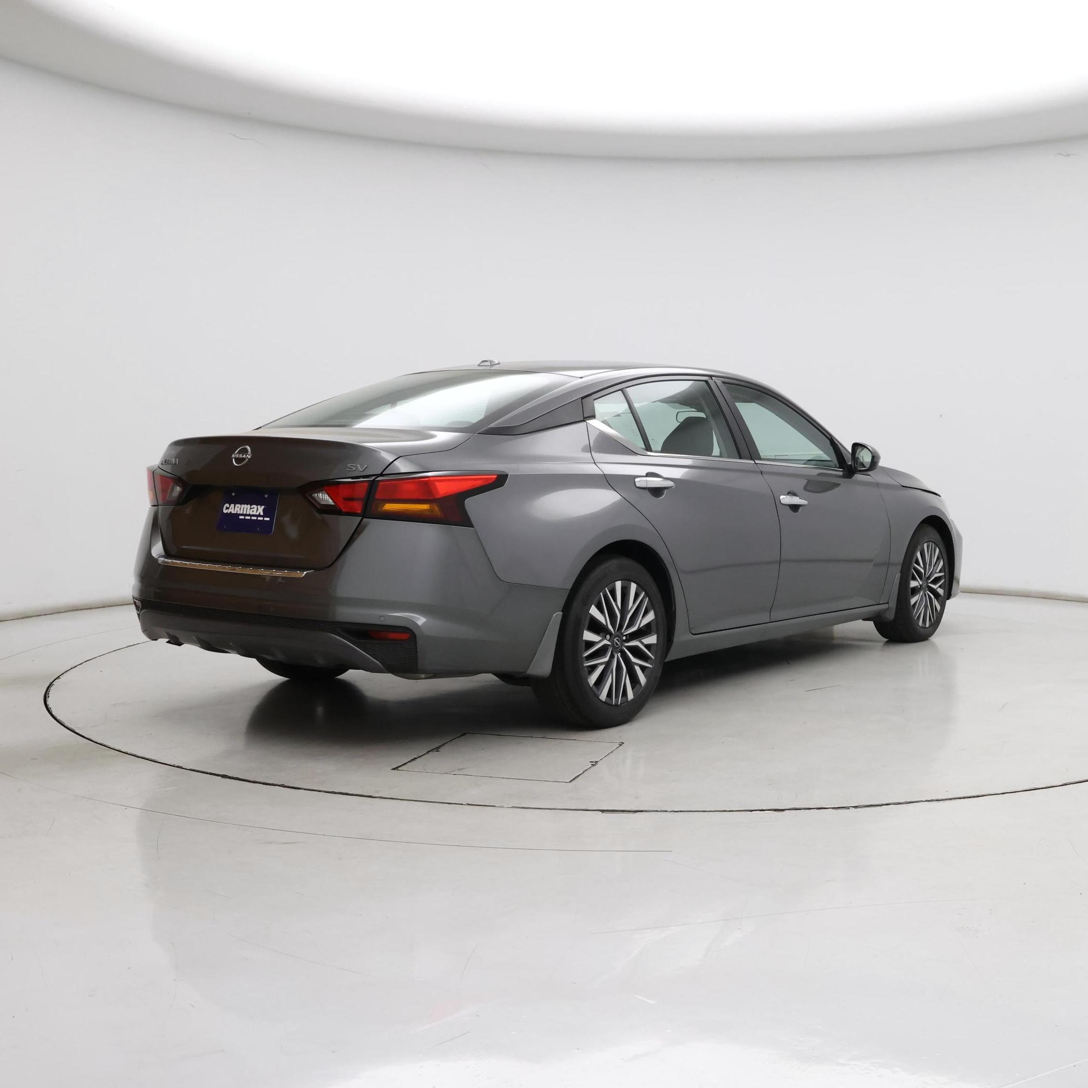 Thumbnail: 2023 Nissan Altima - 8