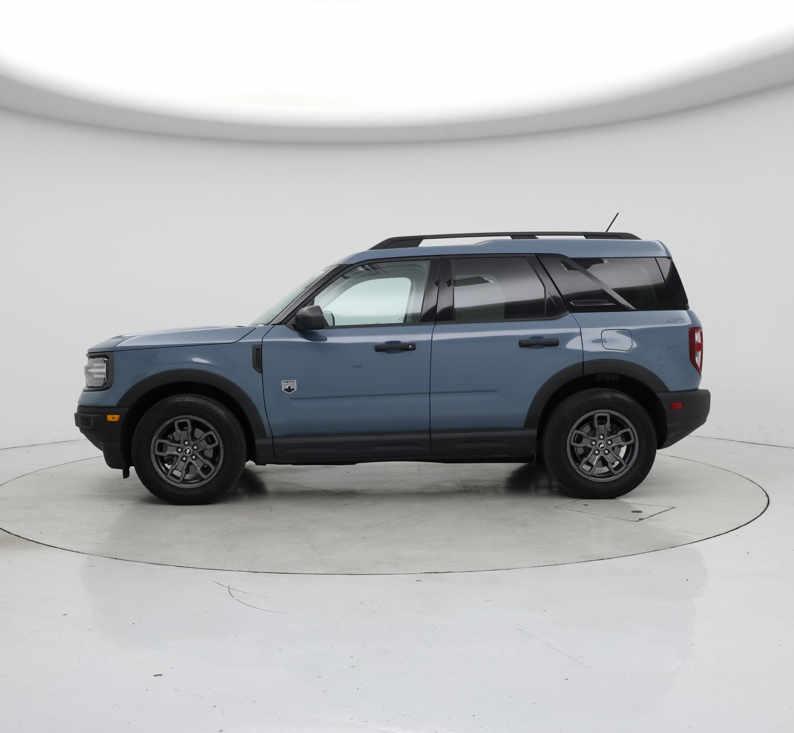 Thumbnail: 2022 Ford Bronco Sport - 3
