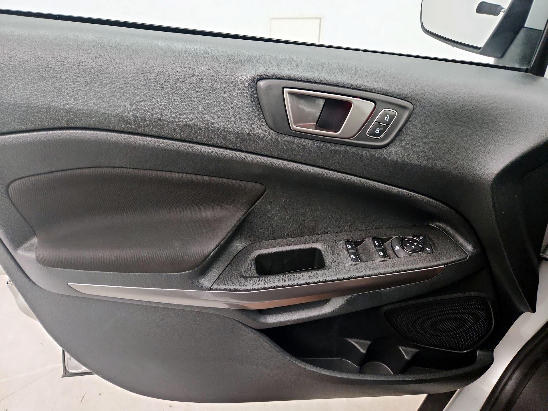 Thumbnail: 2021 Ford EcoSport - 12